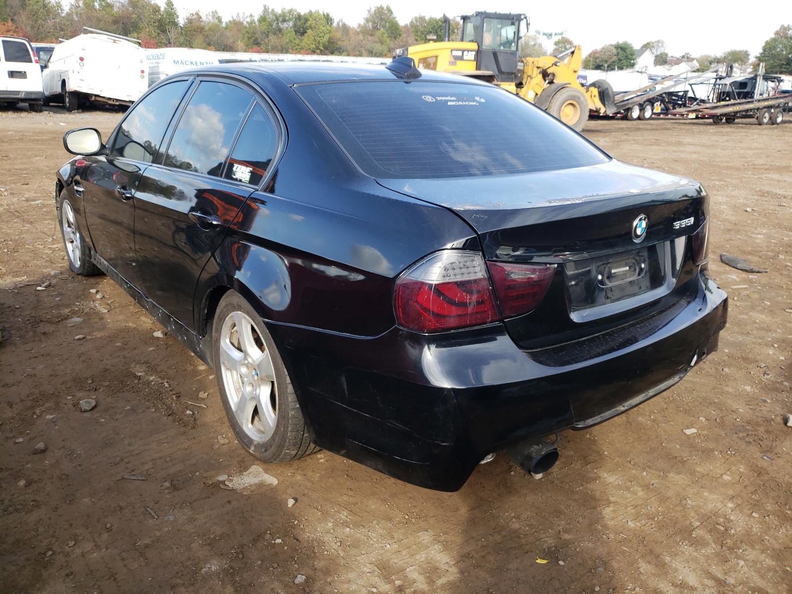 Photo 3 from auction – 2011 BMW 335 XI with VIN WBAPL5C53BA742610