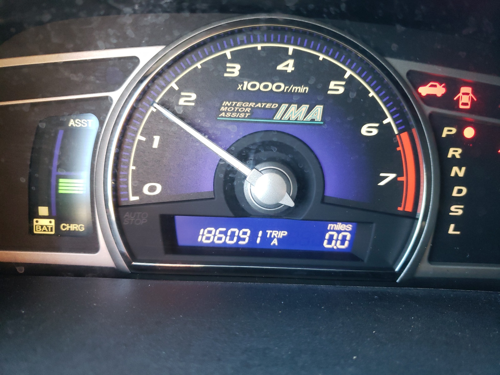 Photo 8 from auction – 2006 HONDA CIVIC HYBR with VIN JHMFA36276S008108