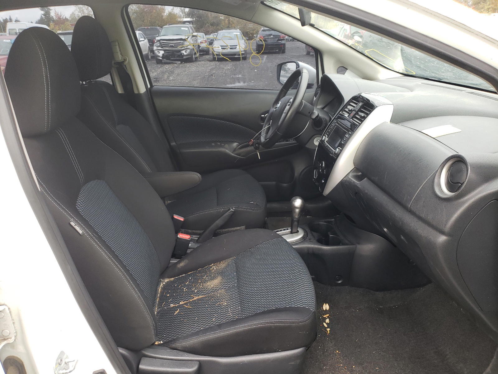 Photo 5 from auction – 2016 NISSAN VERSA NOTE with VIN 3N1CE2CP2GL404551