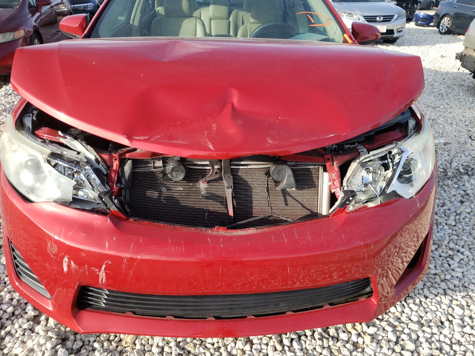 Photo 9 from auction – 2014 TOYOTA CAMRY L with VIN 4T1BF1FKXEU800418
