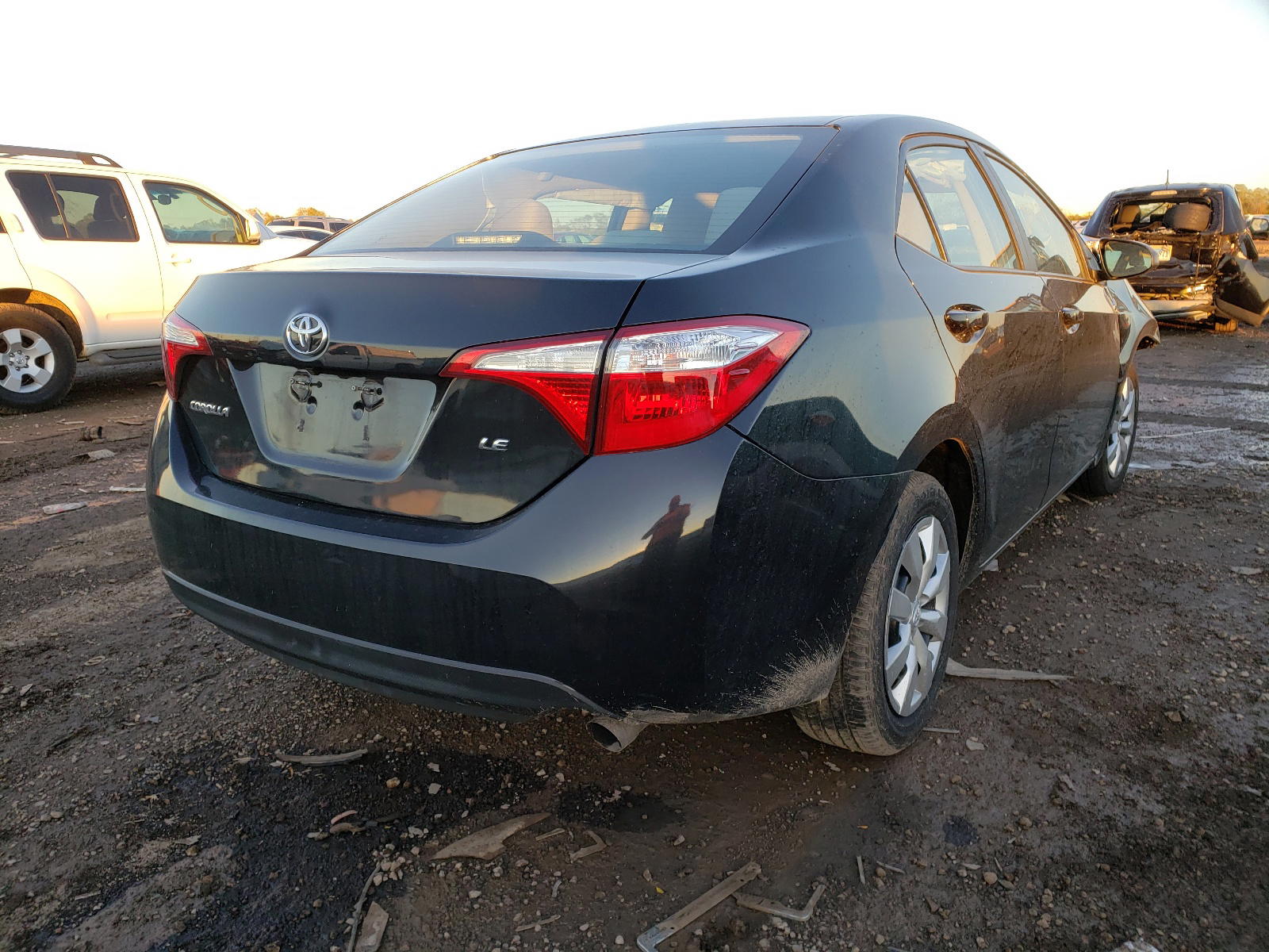 Photo 4 from auction – 2014 TOYOTA COROLLA L with VIN 5YFBURHE3EP086239