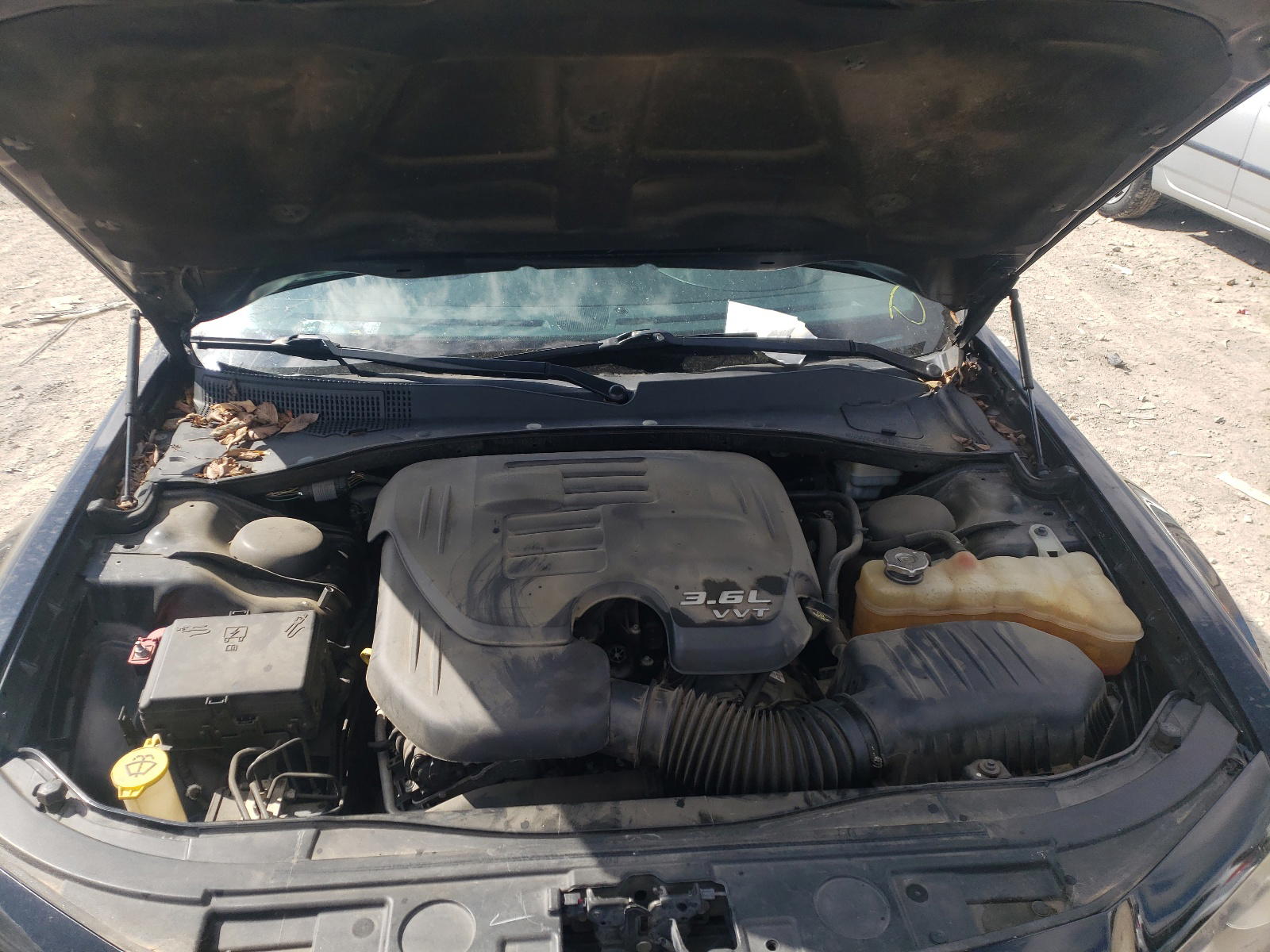 Photo 7 from auction – 2014 CHRYSLER 300 S with VIN 2C3CCABG0EH119923