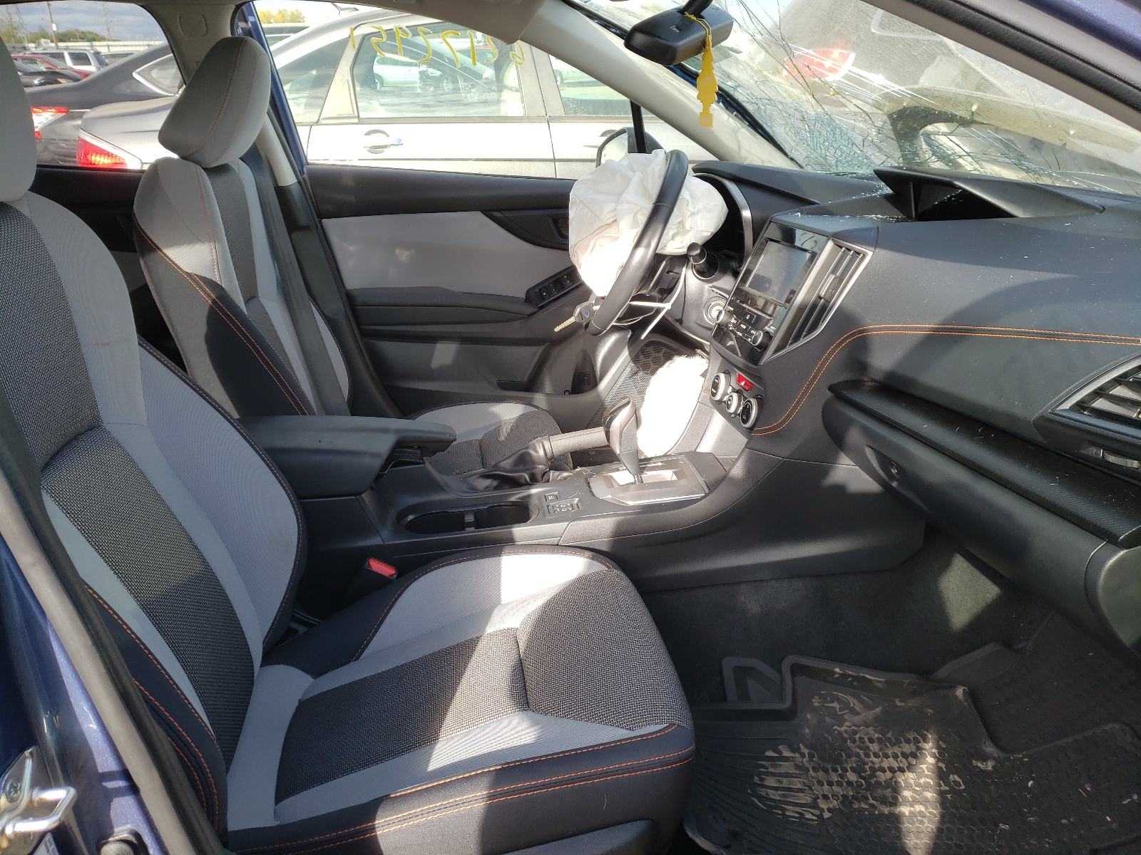 Photo 5 from auction – 2020 SUBARU CROSSTREK with VIN JF2GTAPC4L8233141