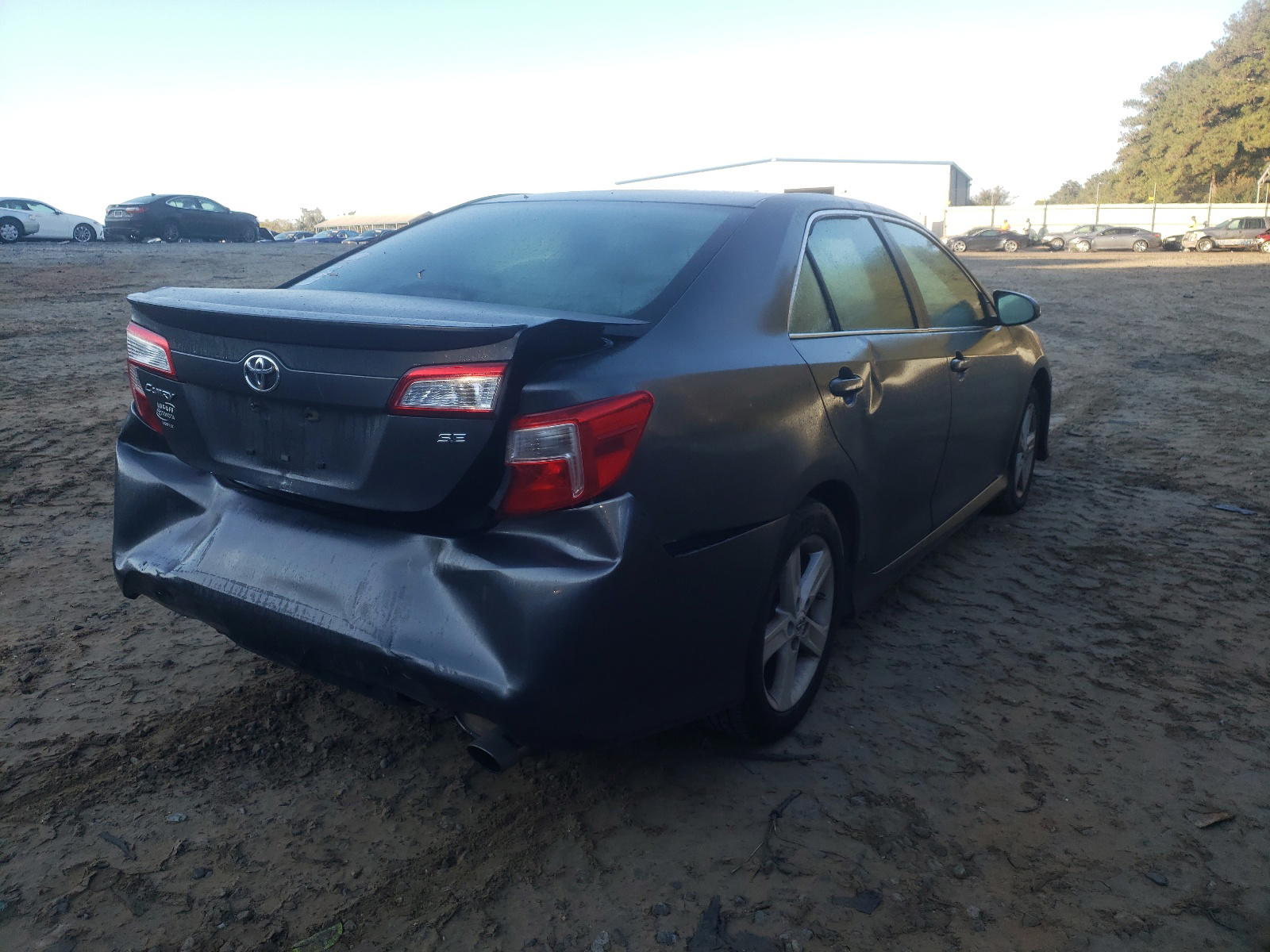 Photo 4 from auction – 2012 TOYOTA CAMRY BASE with VIN 4T1BF1FK4CU057557