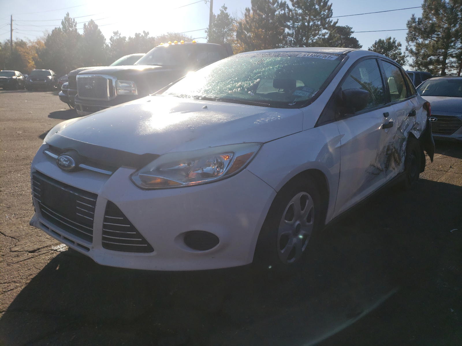 Photo 2 from auction – 2014 FORD FOCUS S with VIN 1FADP3E25EL194531