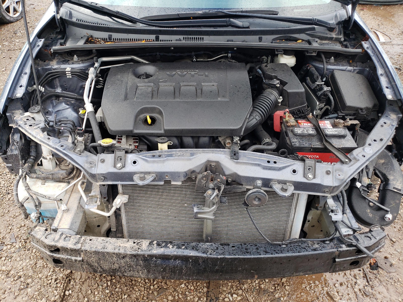 Photo 7 from auction – 2014 TOYOTA COROLLA L with VIN 5YFBURHE0EP083962