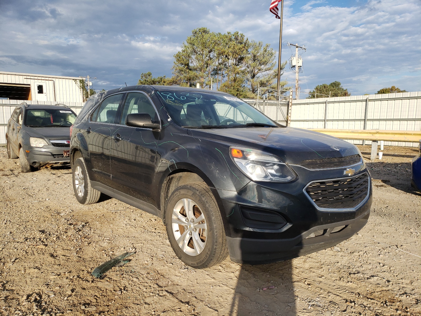 Photo 1 from auction – 2017 CHEVROLET EQUINOX LS with VIN 2GNALBEK1H1551823