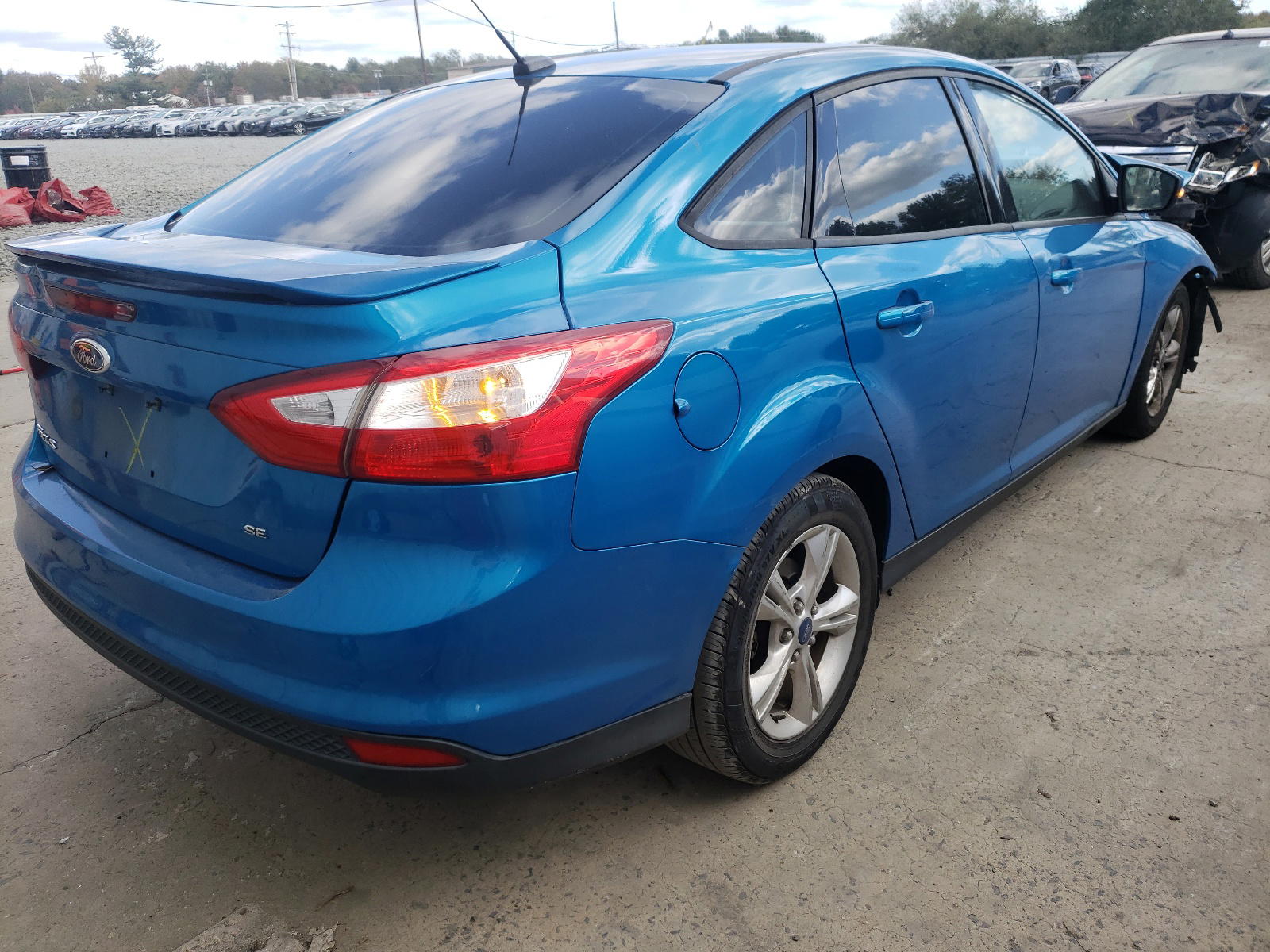 Photo 4 from auction – 2012 FORD FOCUS SE with VIN 1FAHP3F20CL204590