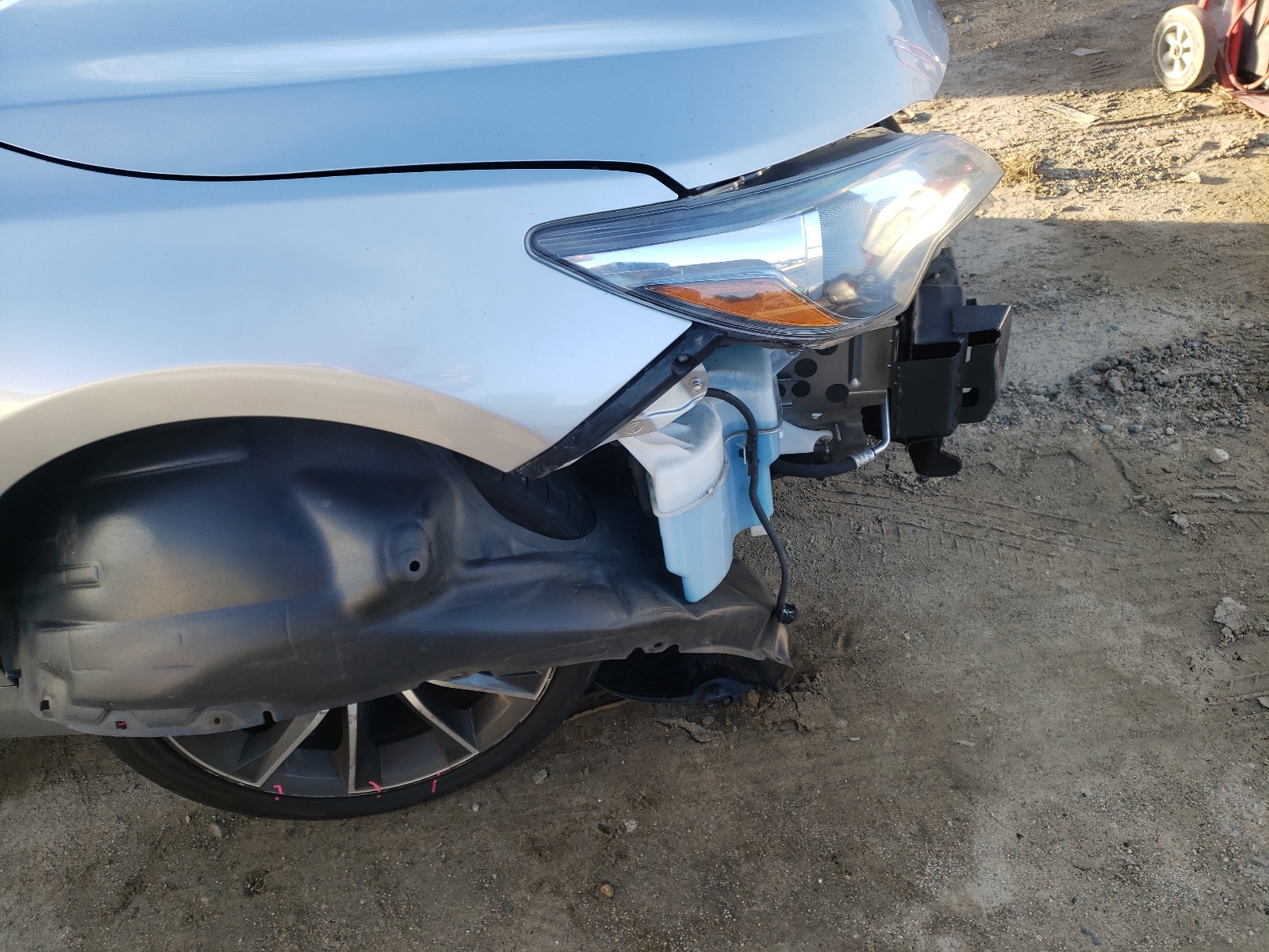 Photo 9 from auction – 2017 TOYOTA CAMRY LE with VIN 4T1BF1FK5HU372732