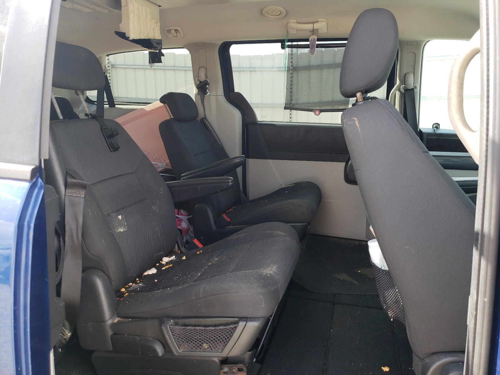 Photo 6 from auction – 2010 DODGE GRAND CARA with VIN 2D4RN5D1XAR130760