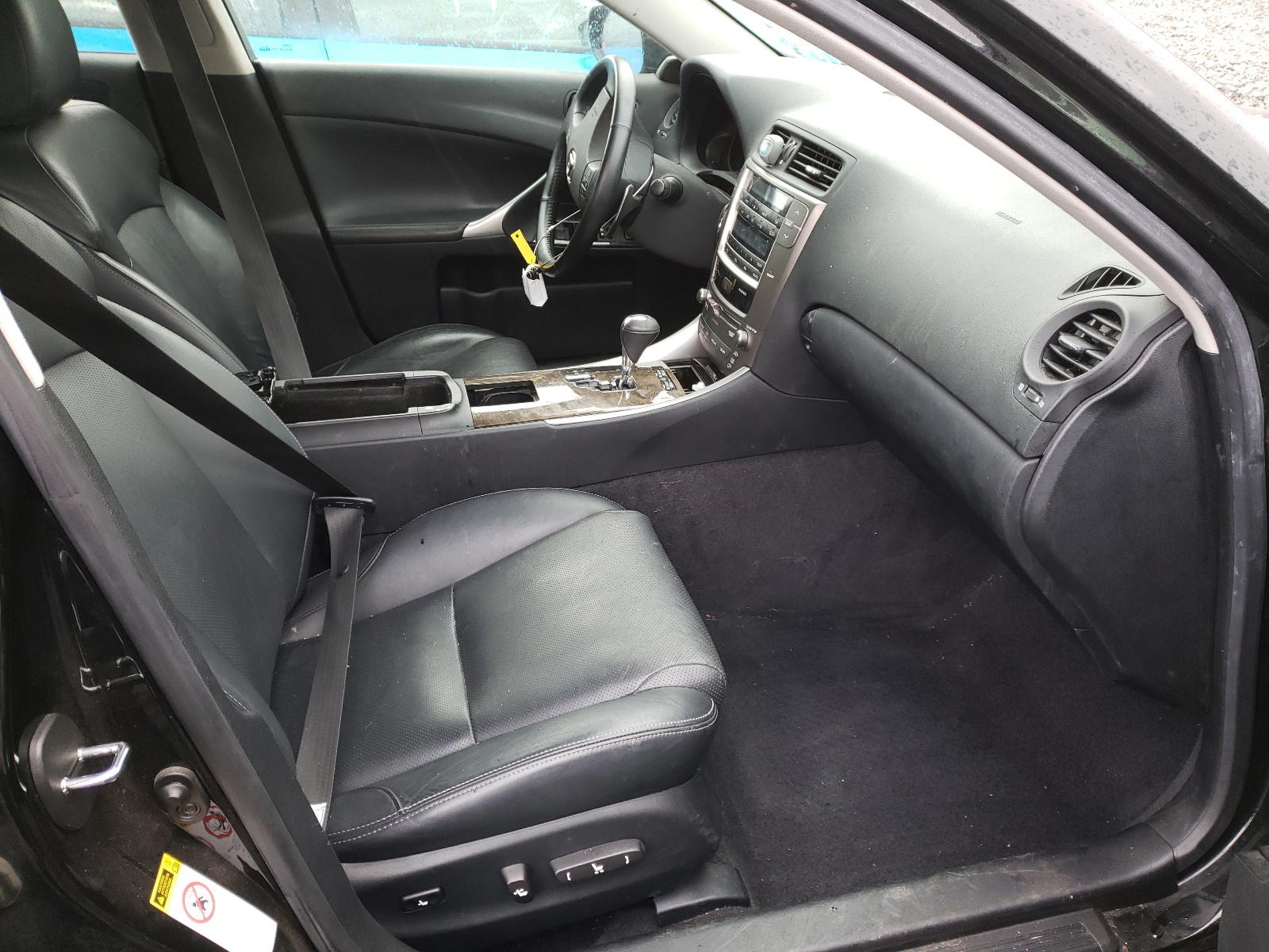 Photo 5 from auction – 2009 LEXUS IS 250 with VIN JTHCK262595030895
