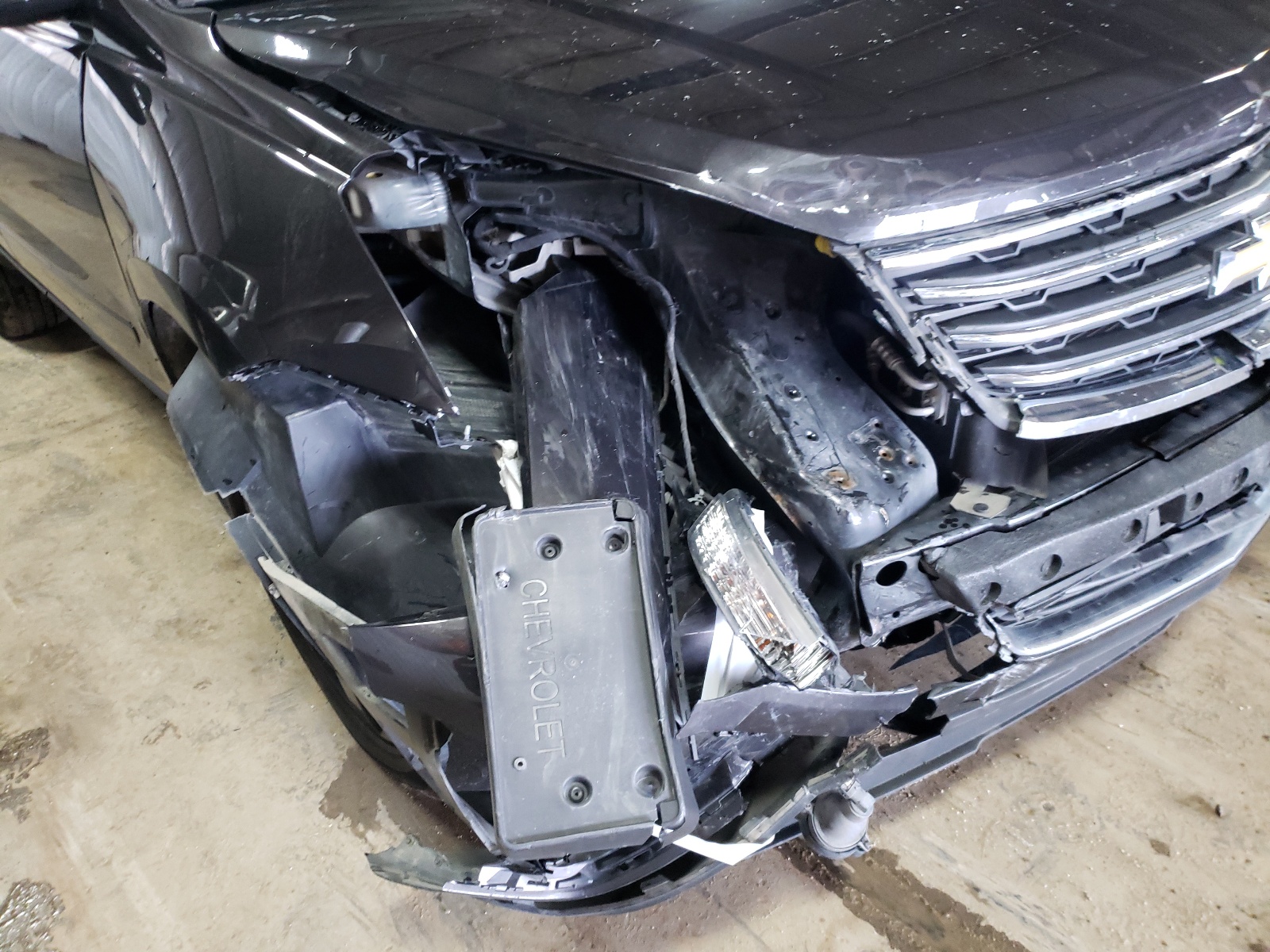 Photo 9 from auction – 2017 CHEVROLET TRAVERSE L with VIN 1GNKVGKD5HJ306109
