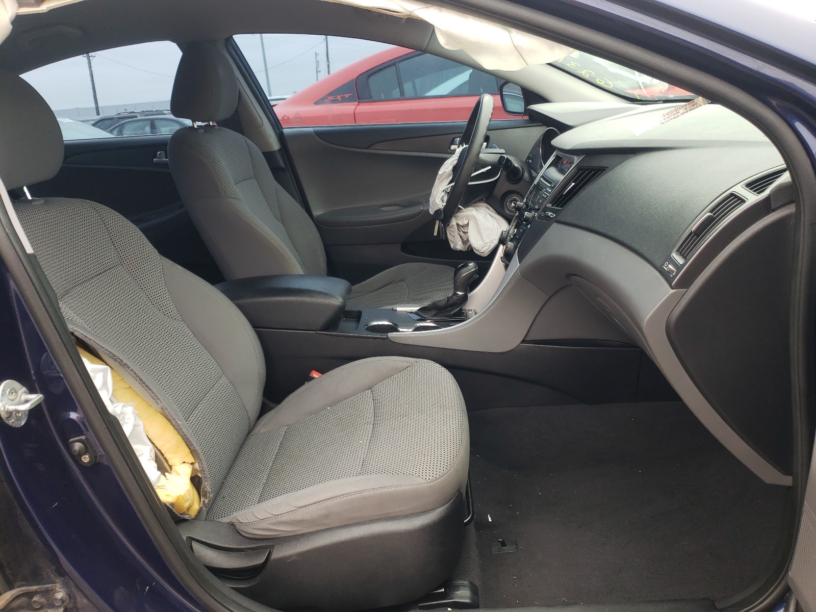 Photo 5 from auction – 2012 HYUNDAI SONATA GLS with VIN 5NPEB4AC1CH320578