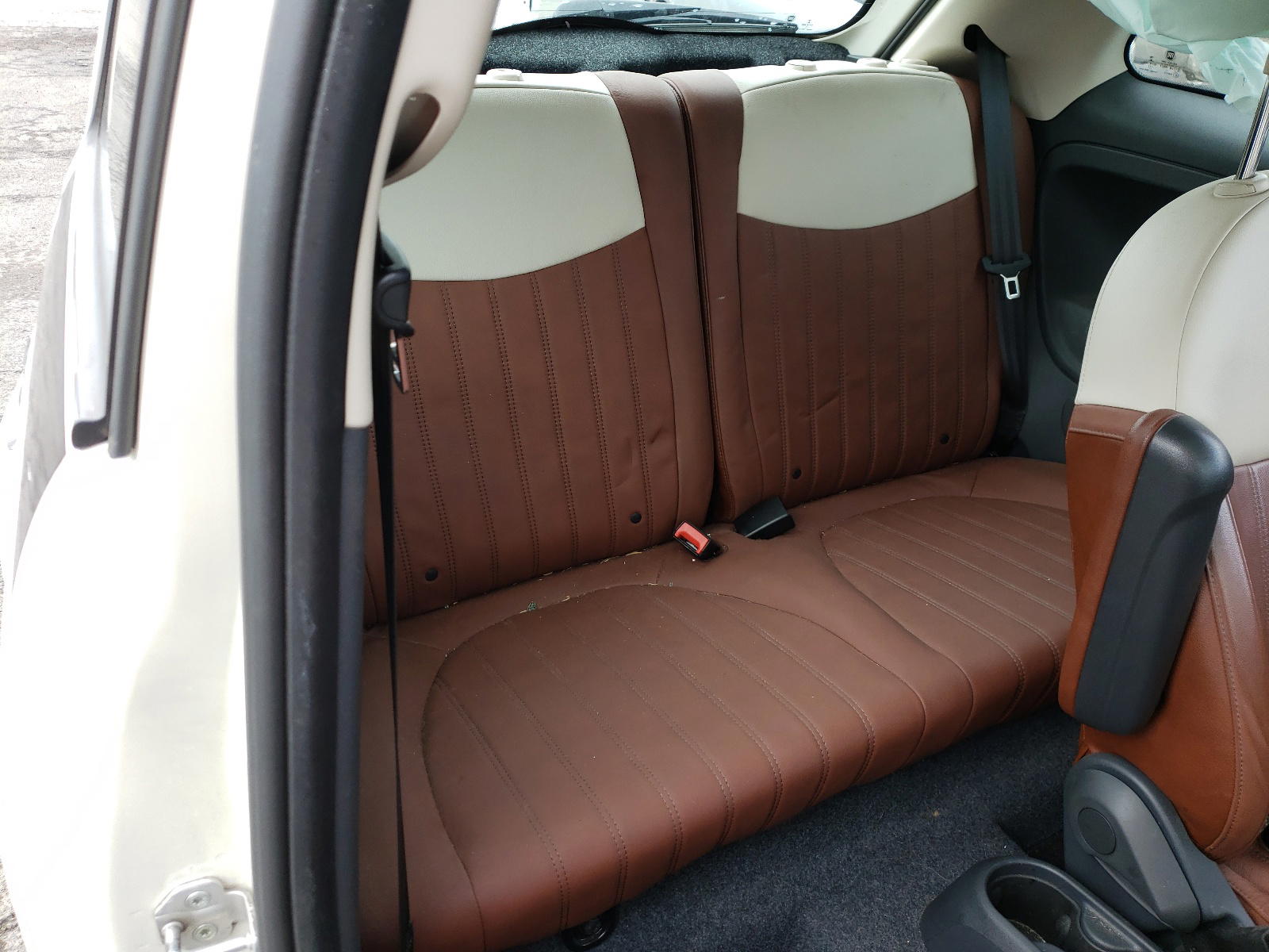Photo 6 from auction – 2017 FIAT 500 LOUNGE with VIN 3C3CFFCR5HT704741
