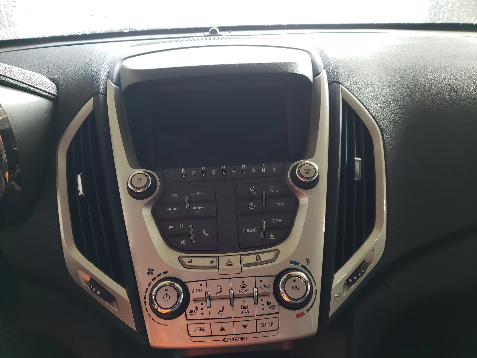 Photo 9 from auction – 2014 GMC TERRAIN SL with VIN 2GKFLWEK2E6149320