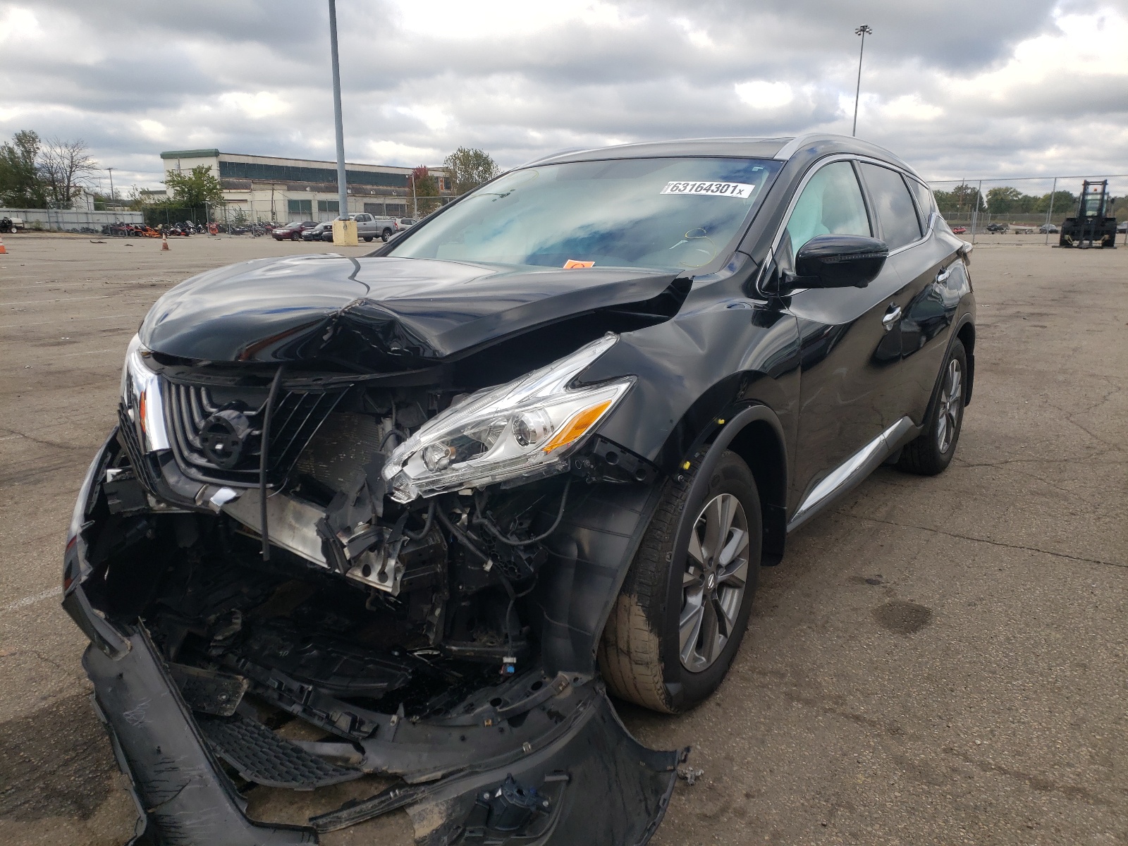 Photo 2 from auction – 2016 NISSAN MURANO S with VIN 5N1AZ2MH2GN171640