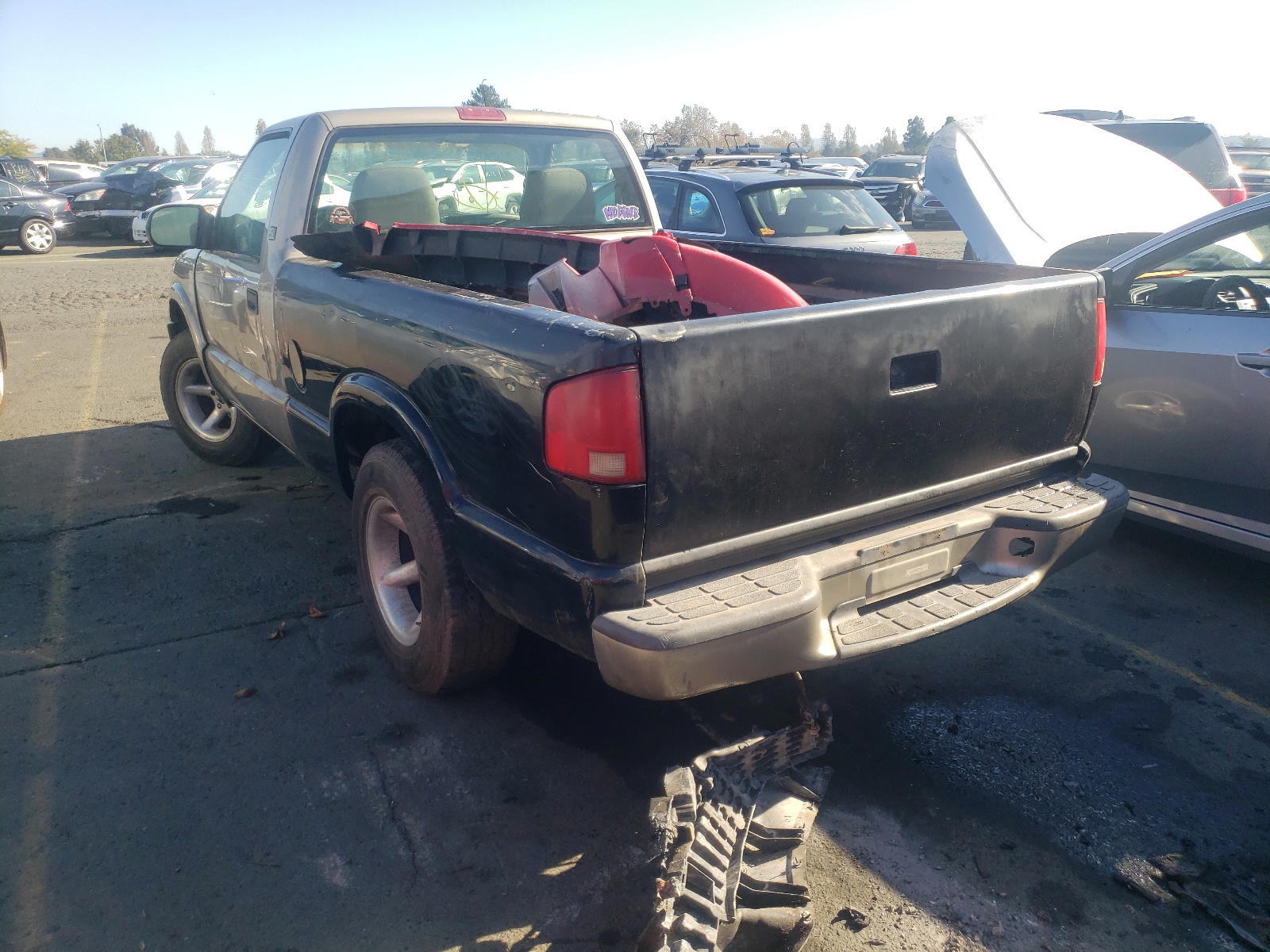 Photo 3 from auction – 2003 GMC SONOMA with VIN 1GTCS14H738179494