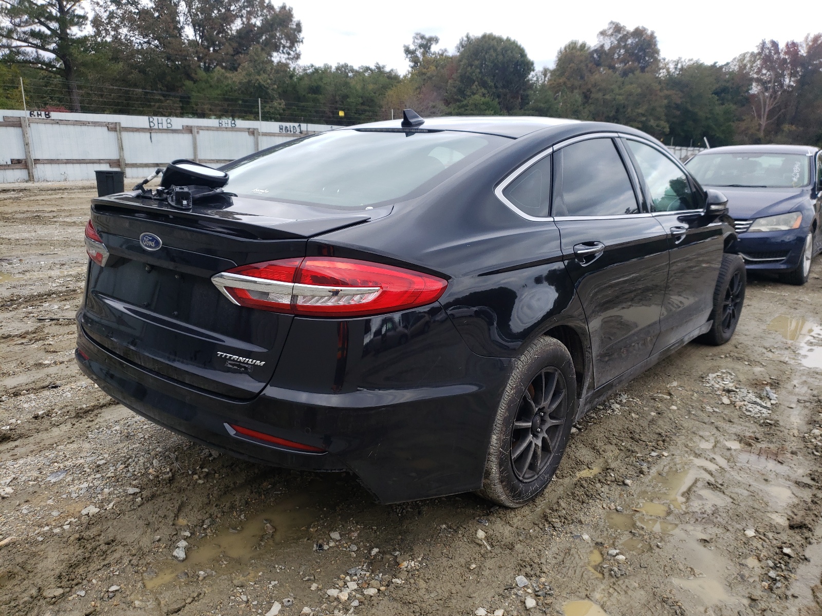 Photo 4 from auction – 2019 FORD FUSION TIT with VIN 3FA6P0K96KR234332