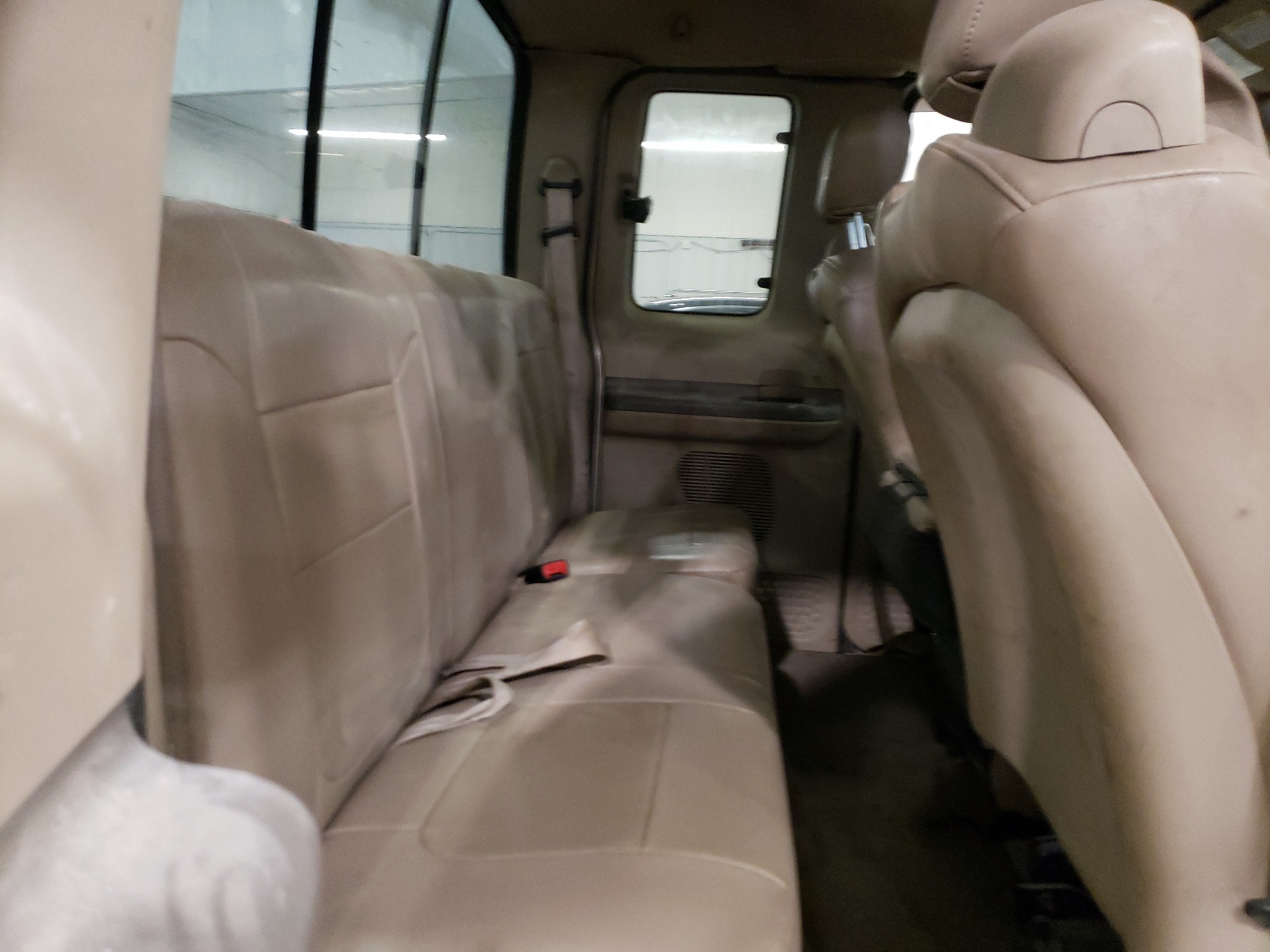 Photo 6 from auction – 2001 FORD F250 SUPER with VIN 1FTNX21F81EC40563