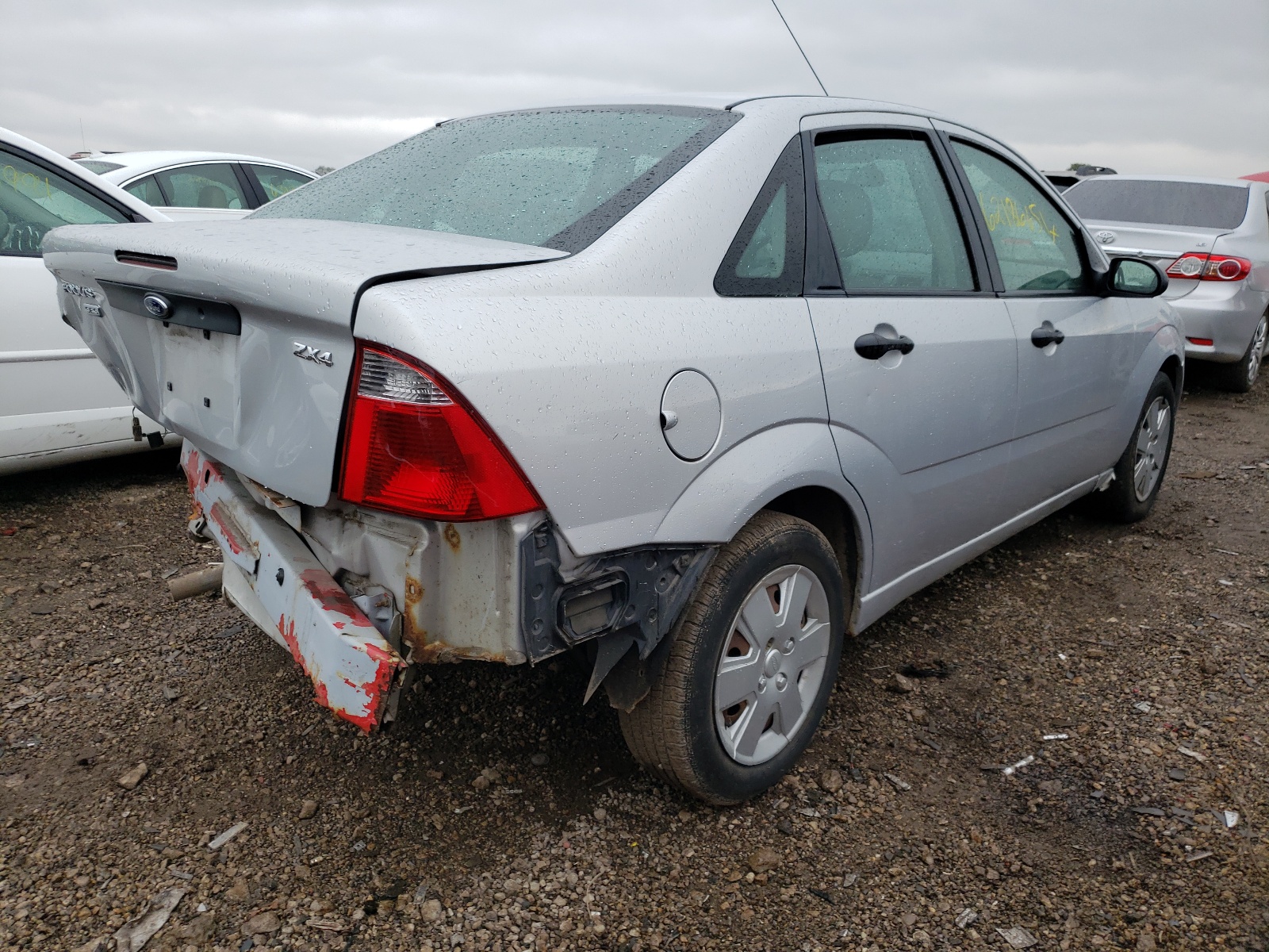 Photo 4 from auction – 2006 FORD FOCUS ZX4 with VIN 1FAFP34NX6W155485
