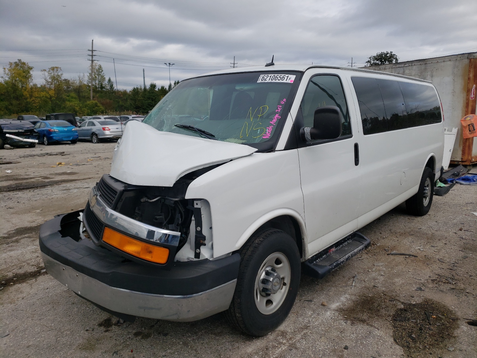 Photo 2 from auction – 2013 CHEVROLET EXPRESS G3 with VIN 1GAZG1FG0D1118765