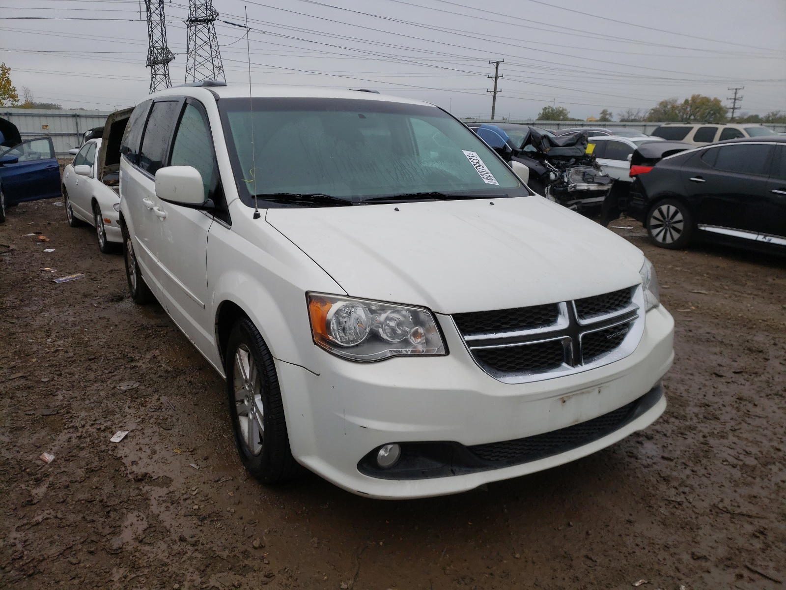 DODGE GRAND CARA 2011 with VIN 2D4RN5DG8BR776840 - Photo from auction