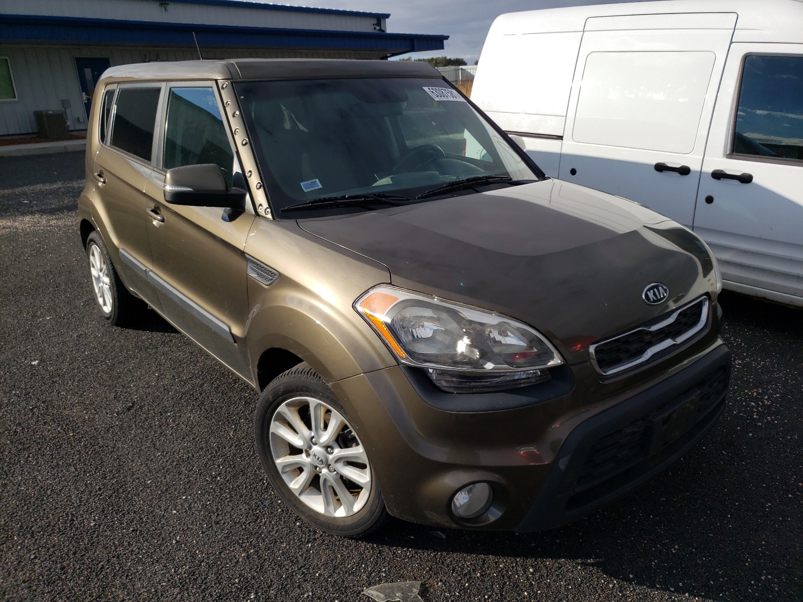 KIA SOUL + 2012 с VIN KNDJT2A68C7392683 - Фото с аукциона