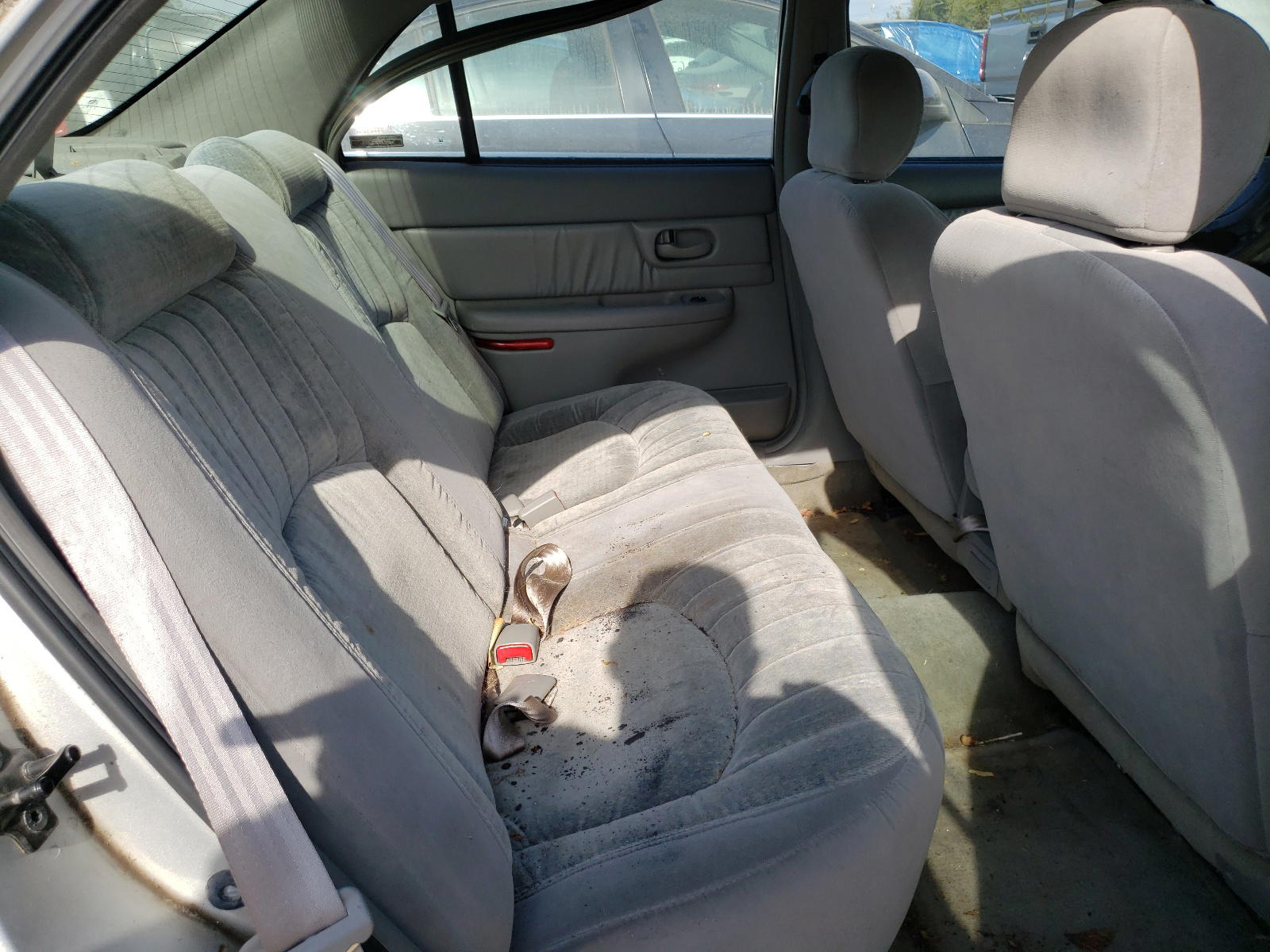 Photo 6 from auction – 2000 BUICK CENTURY CU with VIN 2G4WS52J0Y1270526
