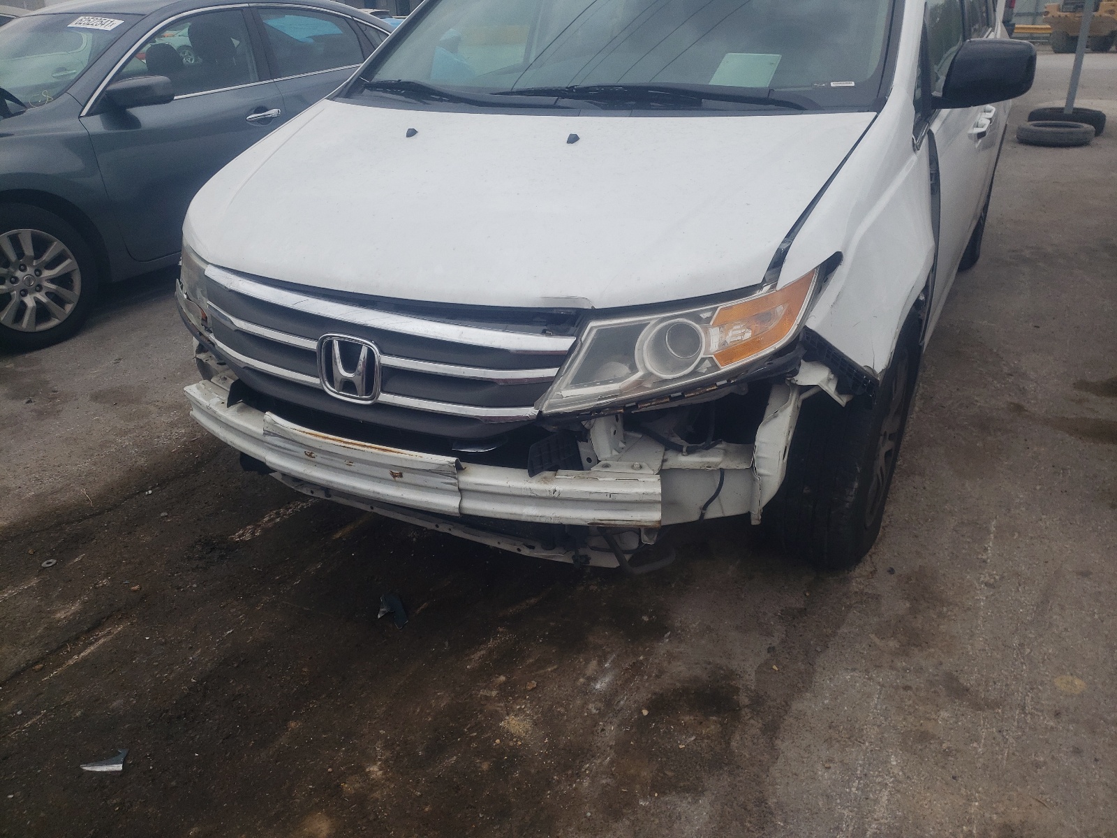 Photo 19 from auction – 2011 HONDA ODYSSEY EX with VIN 5FNRL5H43BB037339