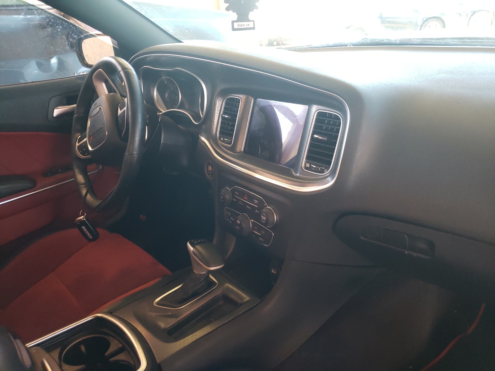 Photo 9 from auction – 2018 DODGE CHARGER R/ with VIN 2C3CDXGJ1JH126426