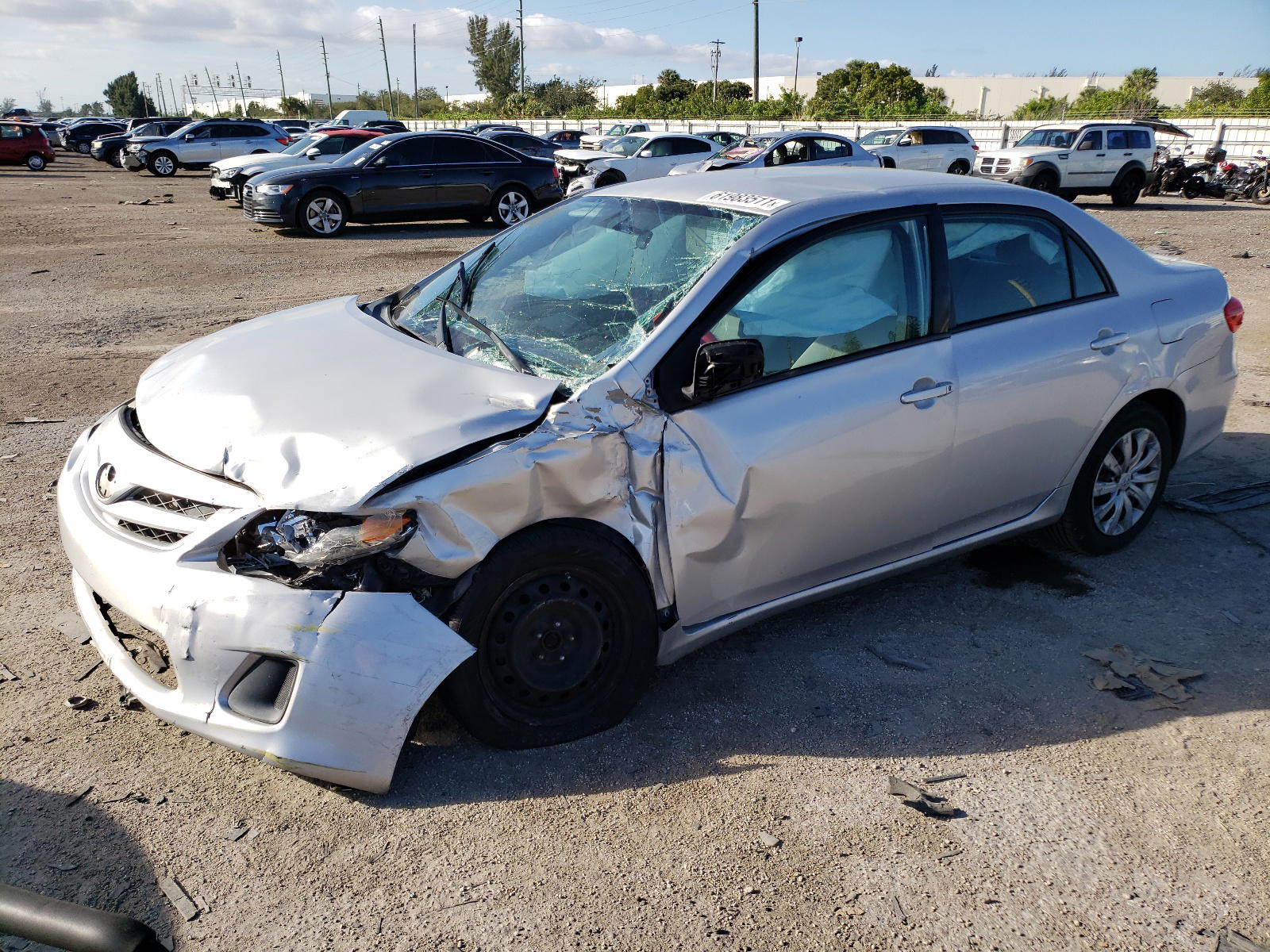 Photo 2 from auction – 2012 TOYOTA COROLLA BA with VIN 2T1BU4EE4CC812789