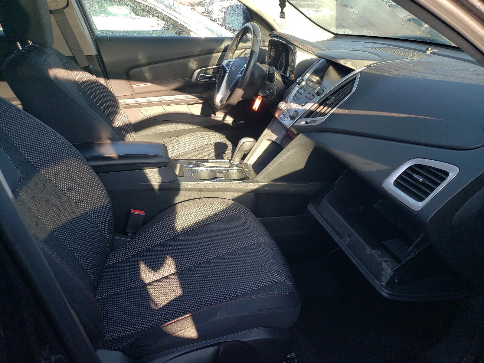 Photo 5 from auction – 2015 GMC TERRAIN SL with VIN 2GKALREK8F6433693