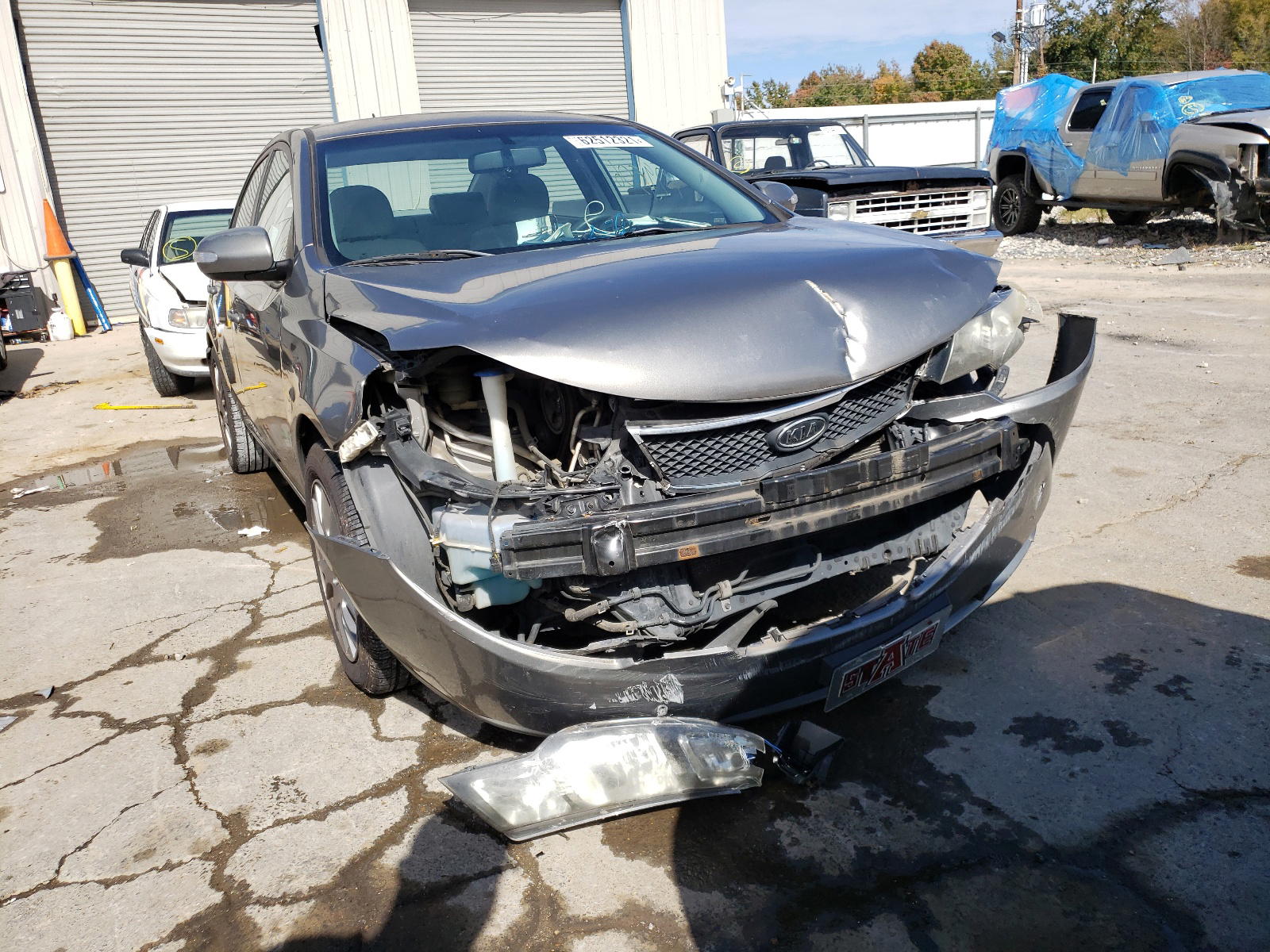 Photo 9 from auction – 2010 KIA FORTE EX with VIN KNAFU4A2XA5059807