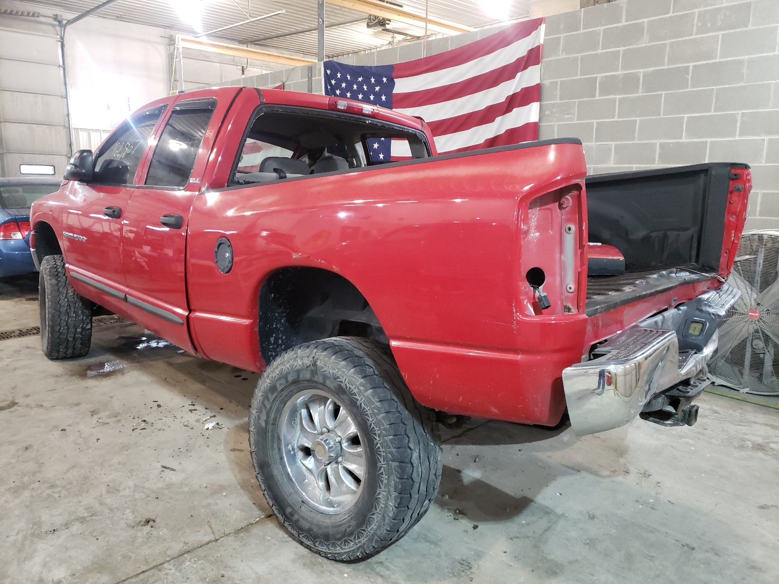 صورة رقم 3 من المزاد - 2002 DODGE RAM 1500 مع VIN 3D7HU18N32G135295