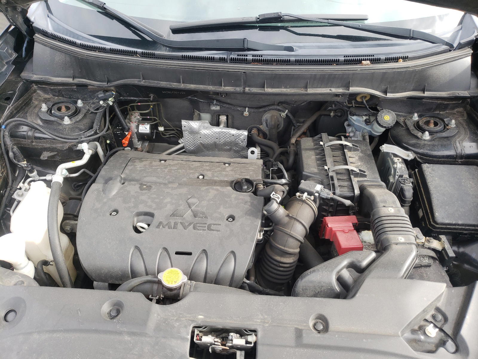 Photo 7 from auction – 2012 MITSUBISHI OUTLANDER with VIN JA4AP3AU2CZ001650