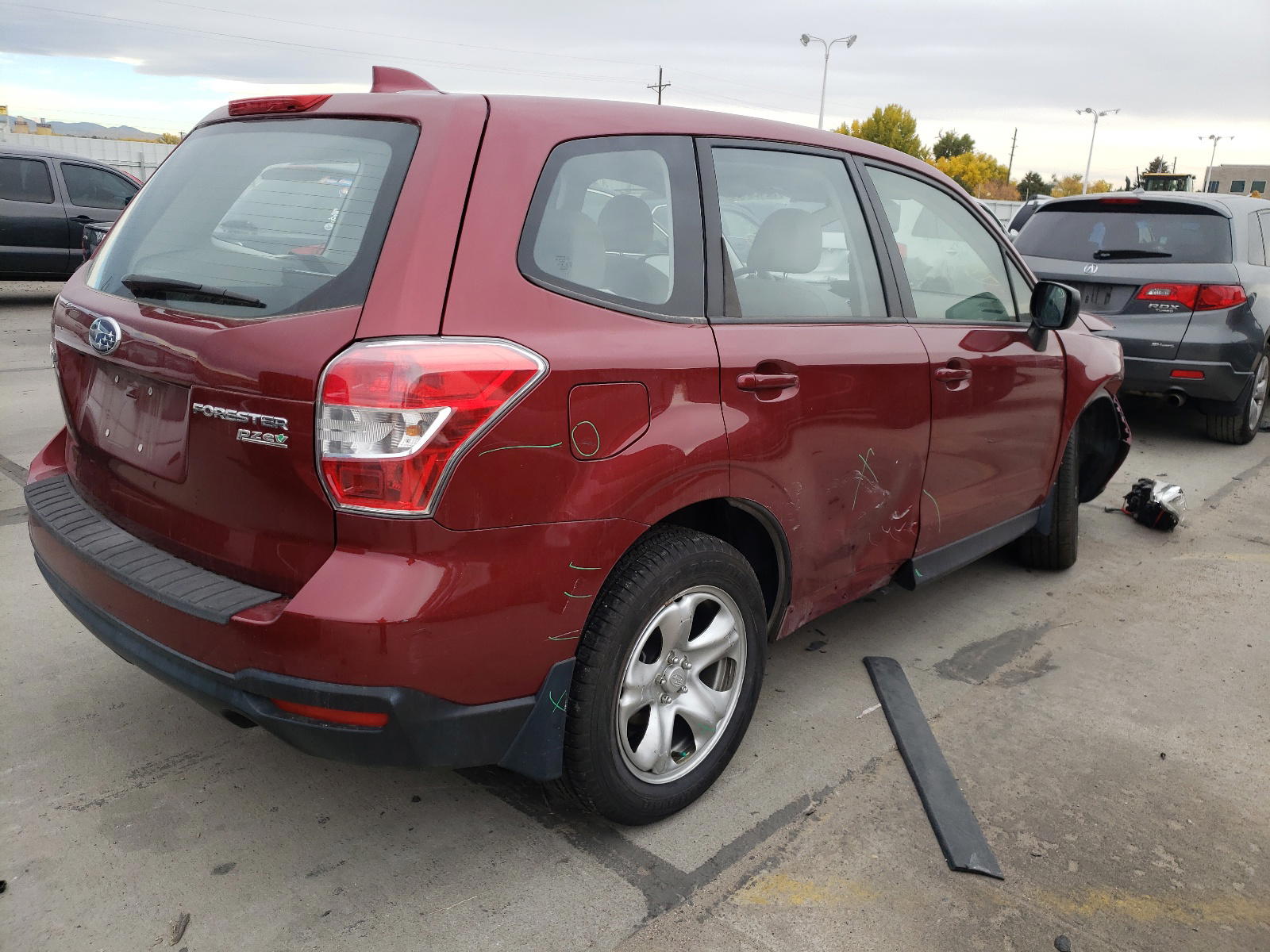 Photo 4 from auction – 2016 SUBARU FORESTER 2 with VIN JF2SJAAC0GH519731