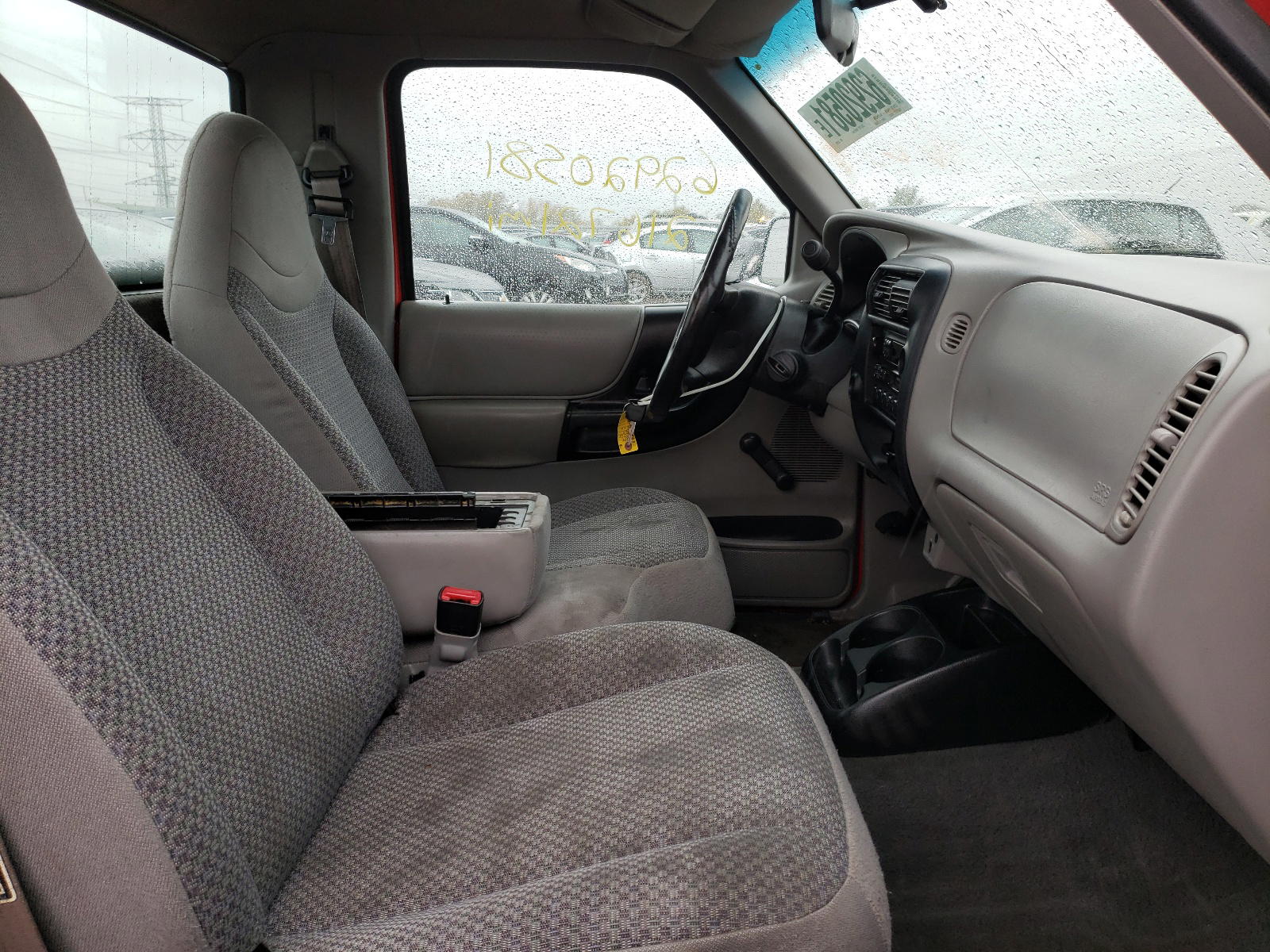 Photo 5 from auction – 1999 FORD RANGER with VIN 1FTYR10V0XPC03319