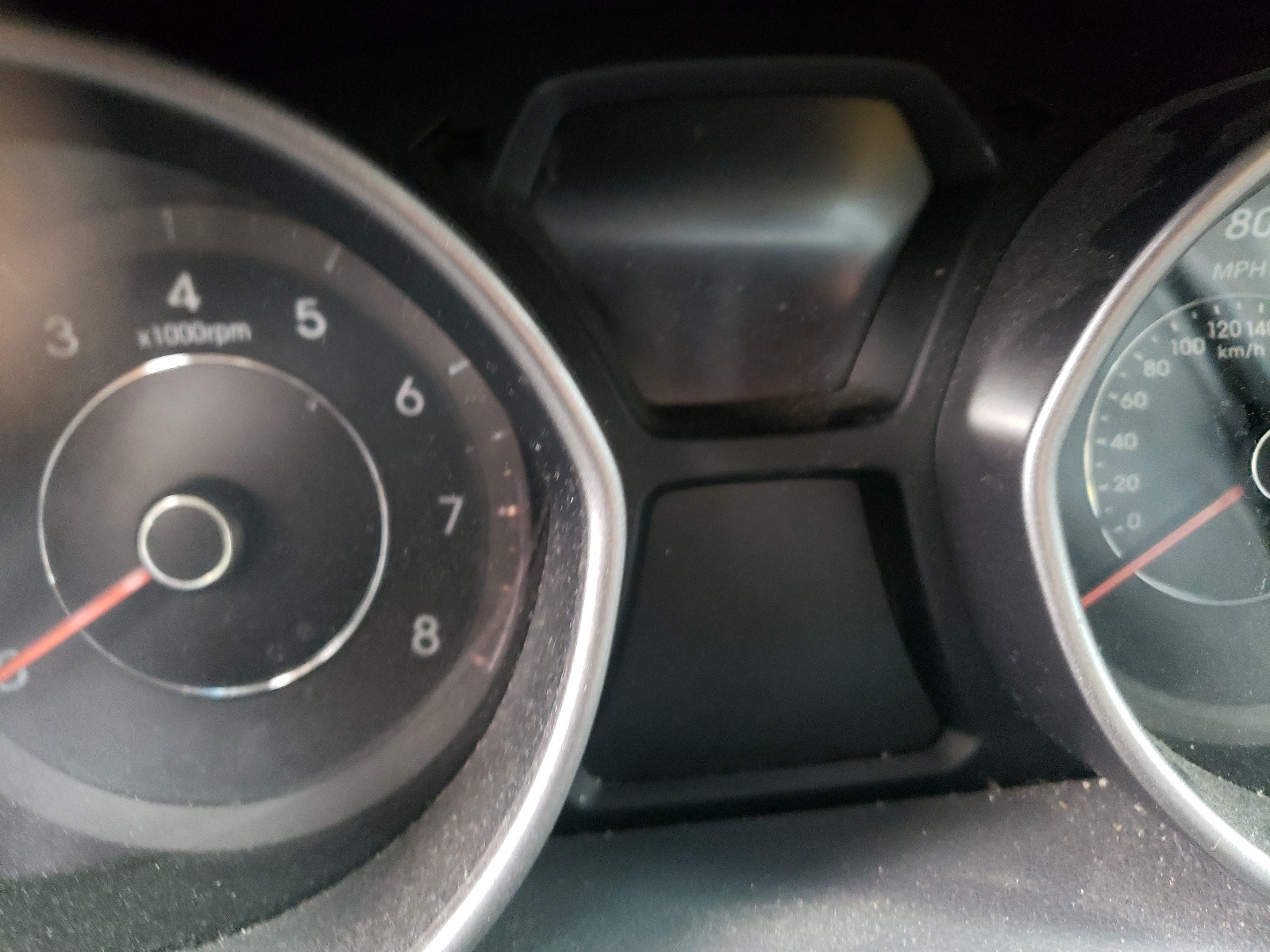 Photo 8 from auction – 2015 HYUNDAI ELANTRA SE with VIN 5NPDH4AE4FH638095