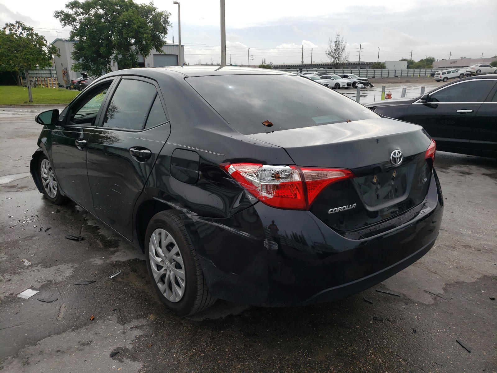 Photo 3 from auction – 2018 TOYOTA COROLLA L with VIN 2T1BURHEXJC065012