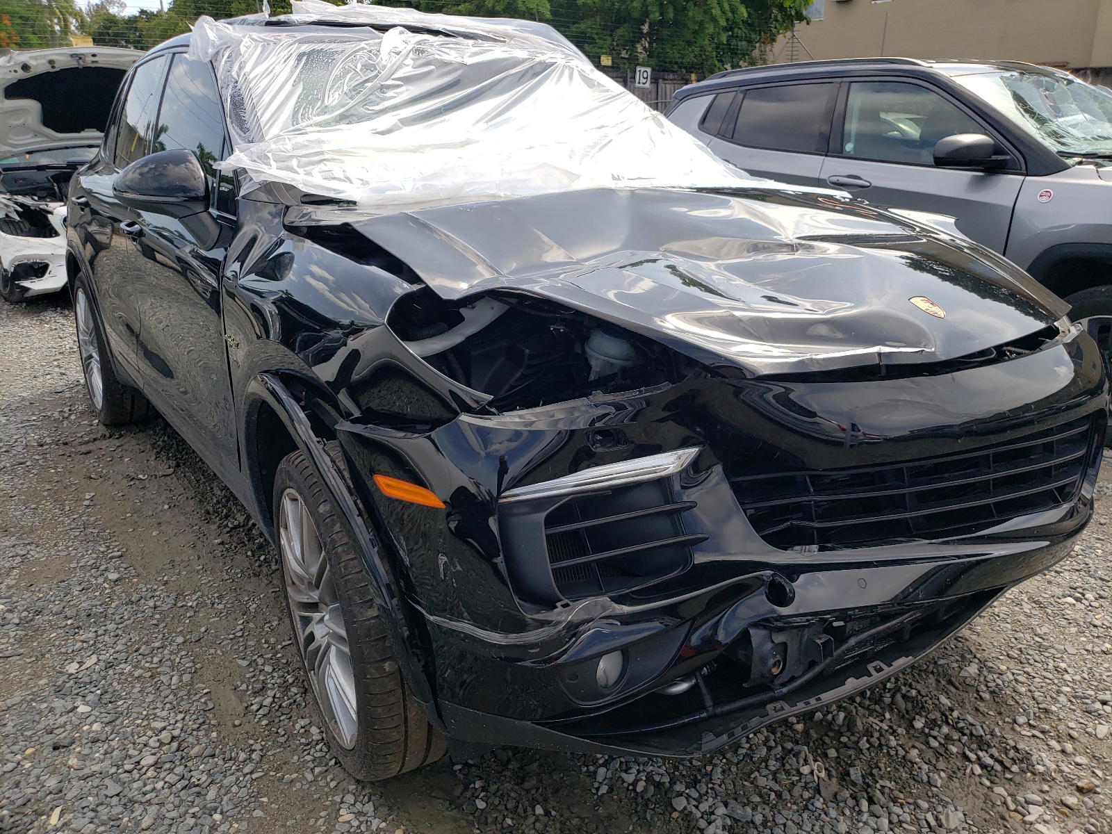 Photo 9 from auction – 2018 PORSCHE CAYENNE SE with VIN WP1AE2A2XJLA72470