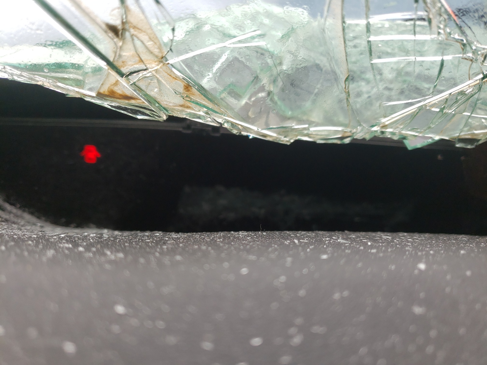 Photo 8 from auction – 2007 TOYOTA PRIUS with VIN JTDKB20U677687696