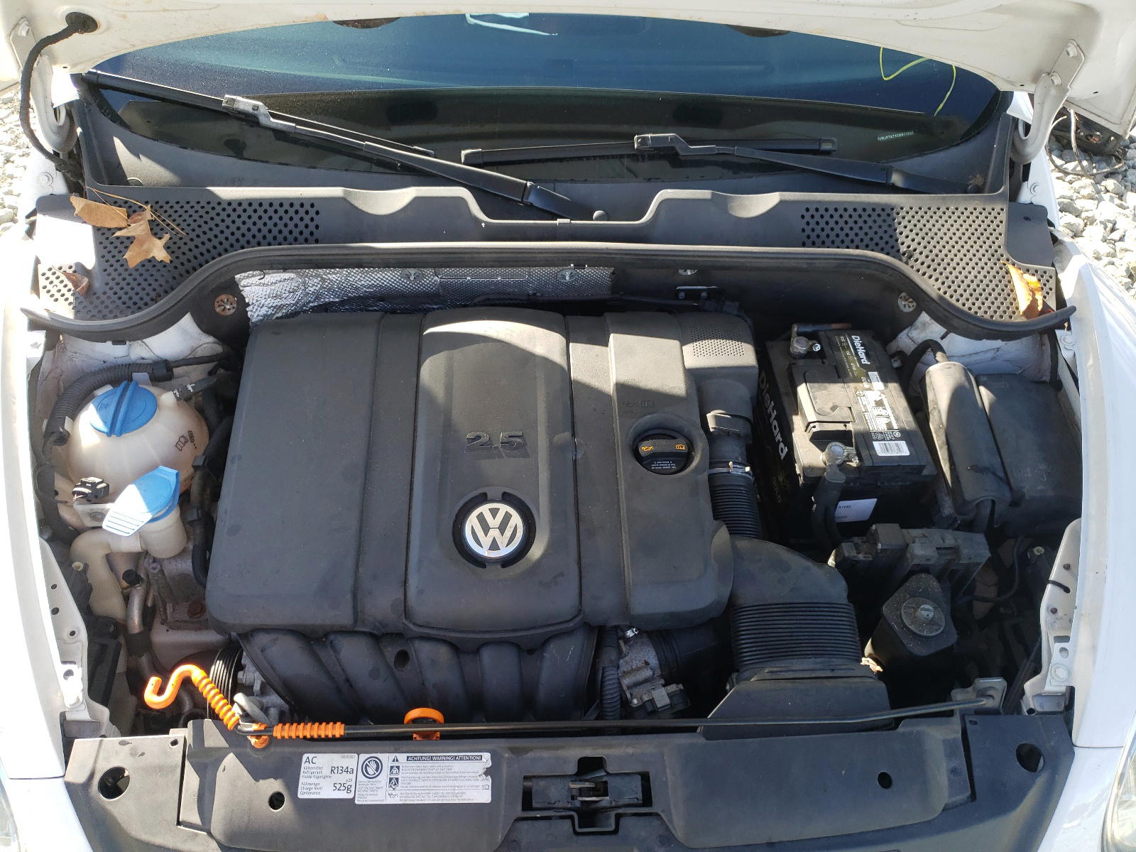 Photo 7 from auction – 2012 VOLKSWAGEN BEETLE with VIN 3VWJP7AT3CM611530