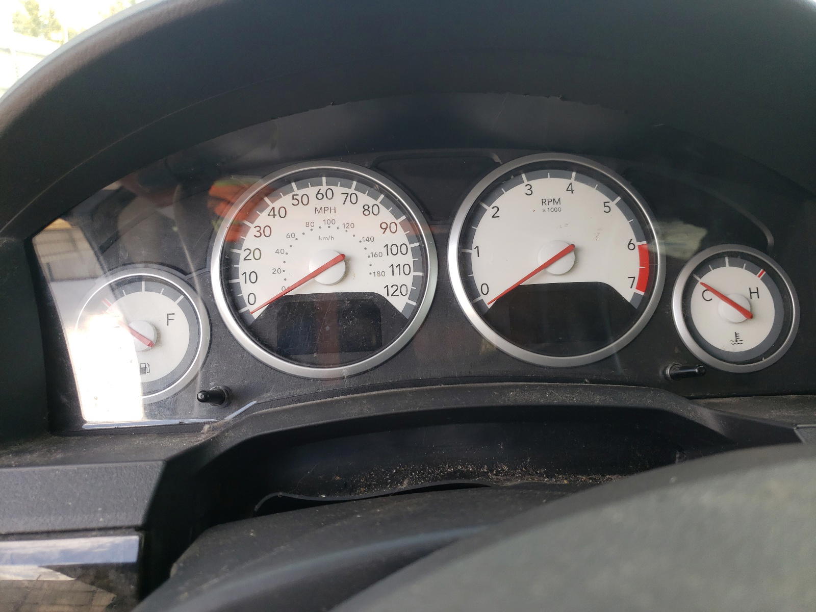 Photo 8 from auction – 2010 DODGE GRAND CARA with VIN 2D4RN5D1XAR130760