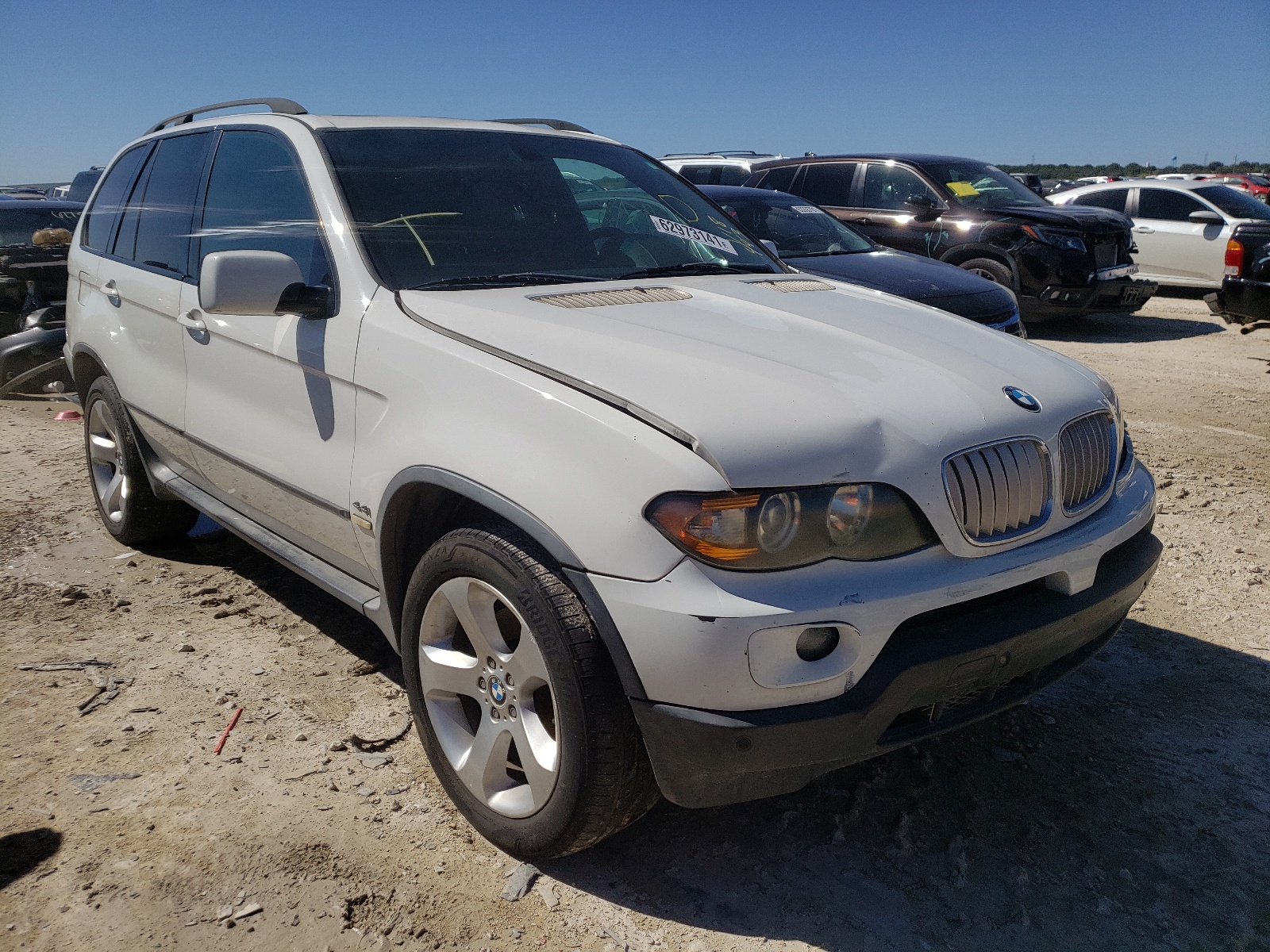 BMW X5 4.4I 2005 with VIN 5UXFB53575LV18443 - Photo from auction