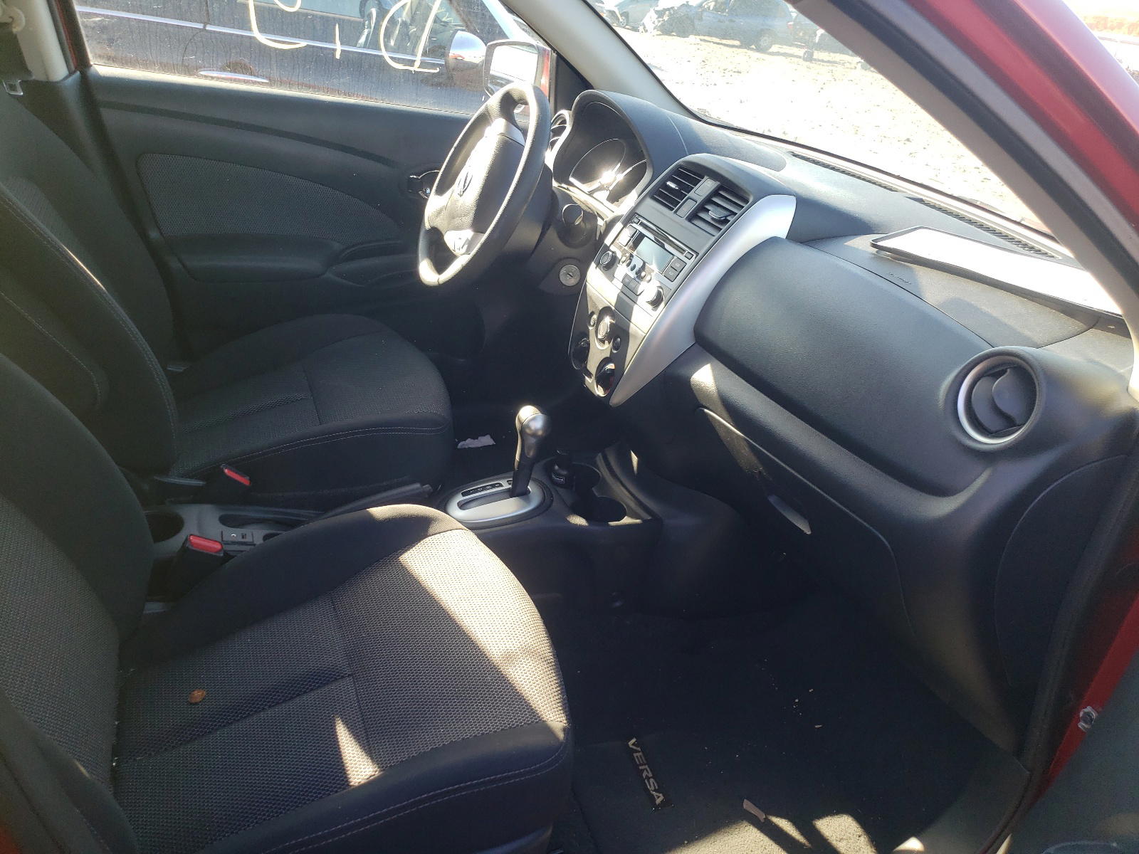 Photo 5 from auction – 2016 NISSAN VERSA S with VIN 3N1CN7AP9GL907932