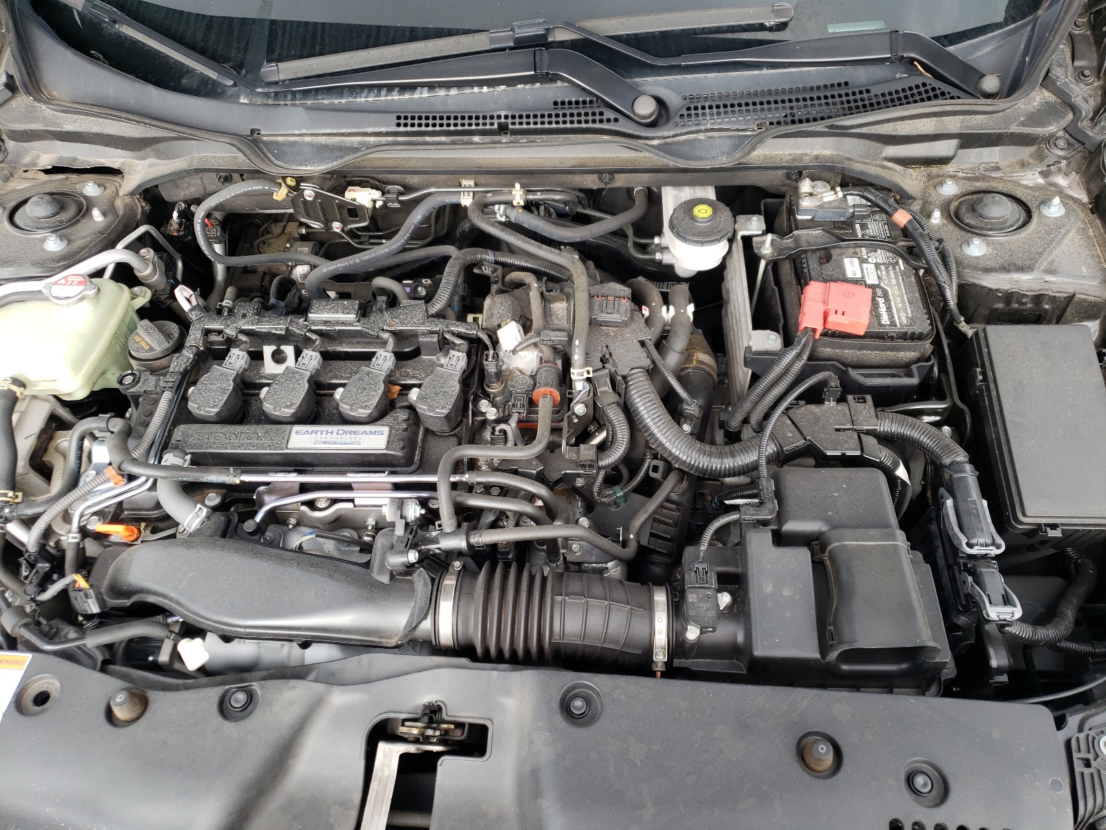 Photo 7 from auction – 2017 HONDA CIVIC TOUR with VIN 2HGFC1F90HH650145