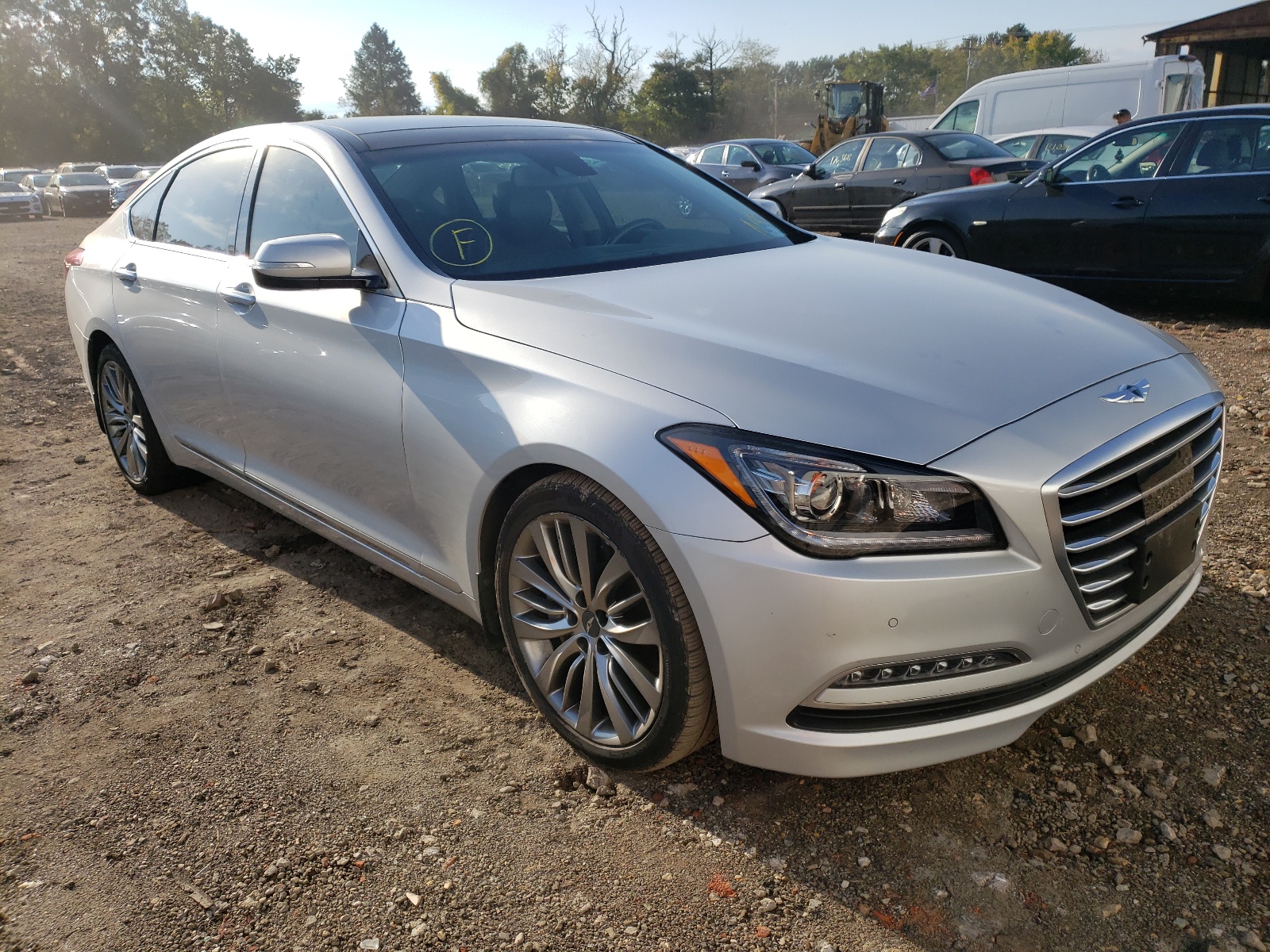 Photo 1 from auction – 2015 HYUNDAI GENESIS 5. with VIN KMHGN4JF5FU022342