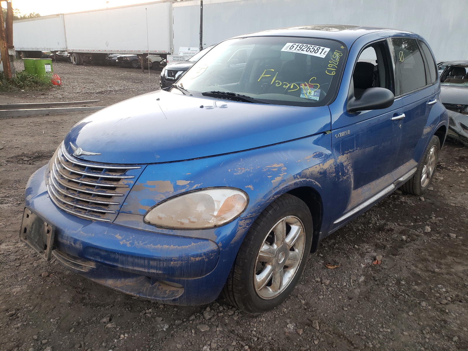 Photo 2 from auction – 2003 CHRYSLER PT CRUISER with VIN 3C8FY68B03T632837