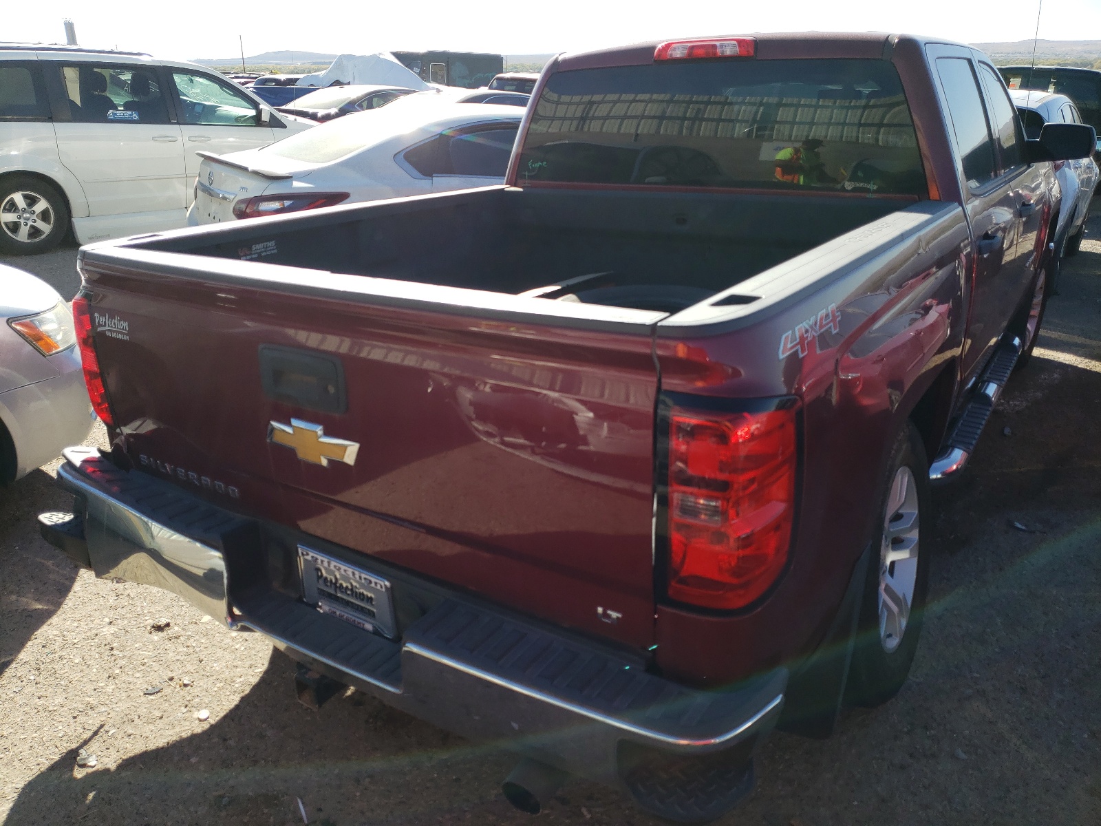 Photo 16 from auction – 2014 CHEVROLET SILVERADO with VIN 3GCUKREC1EG236548
