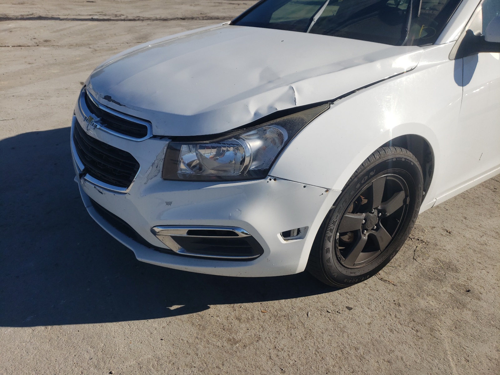 Photo 9 from auction – 2015 CHEVROLET CRUZE LT with VIN 1G1PC5SB2F7282765